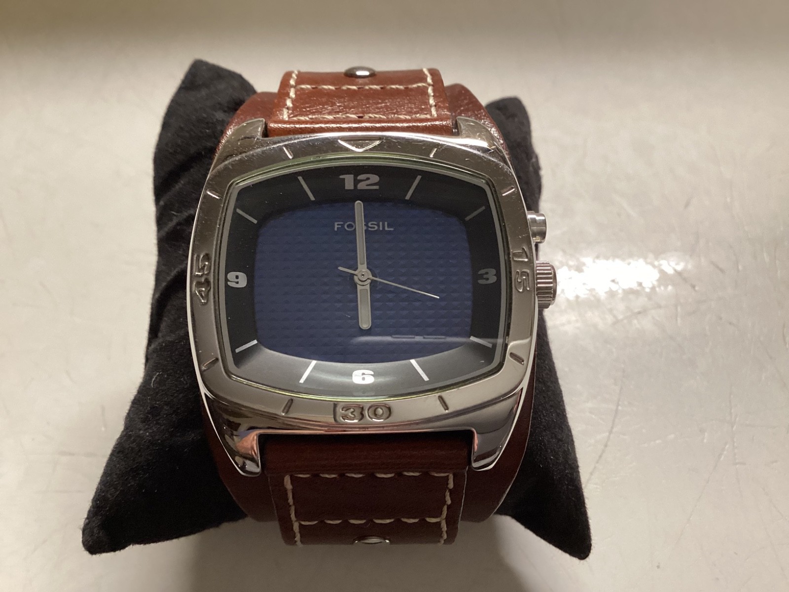 Brand new fossil big tic/kaleido watch with ( 3 ) new batteries ( works great )