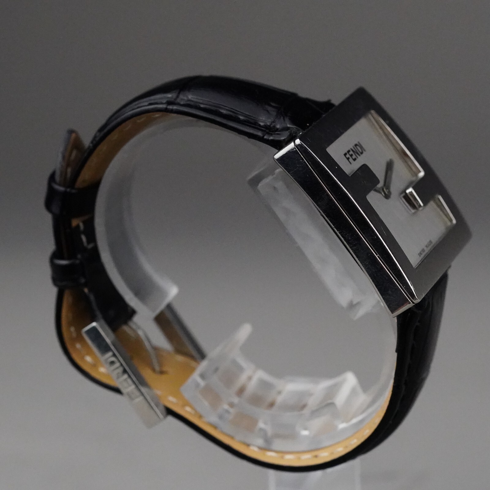 FENDI Unisex Watch 4000L 31mm Vintage New Battery New Leather Band