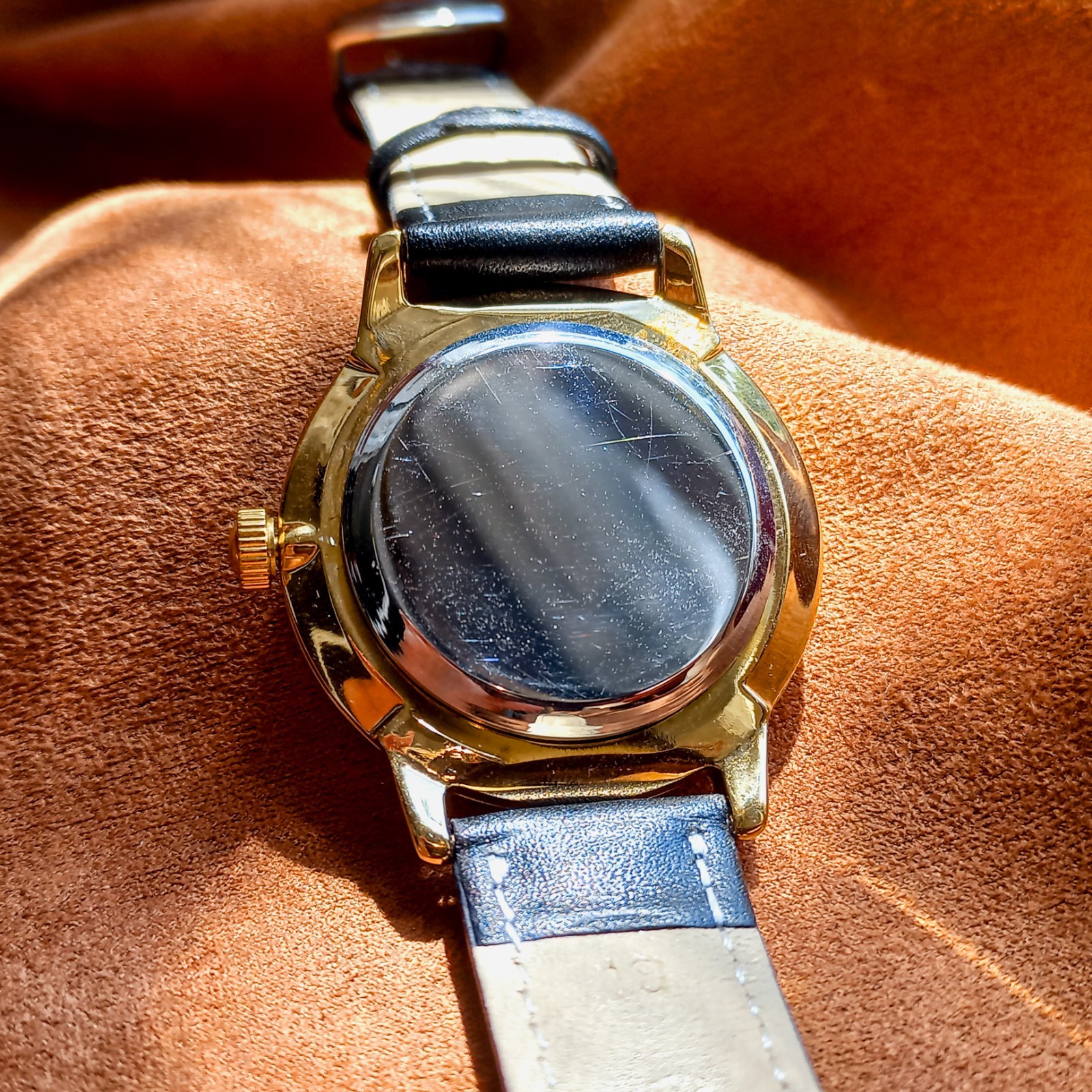 Pobeda Soviet Watch 1MChZ Vintage Men’s Wristwatch Black Dial Serviced