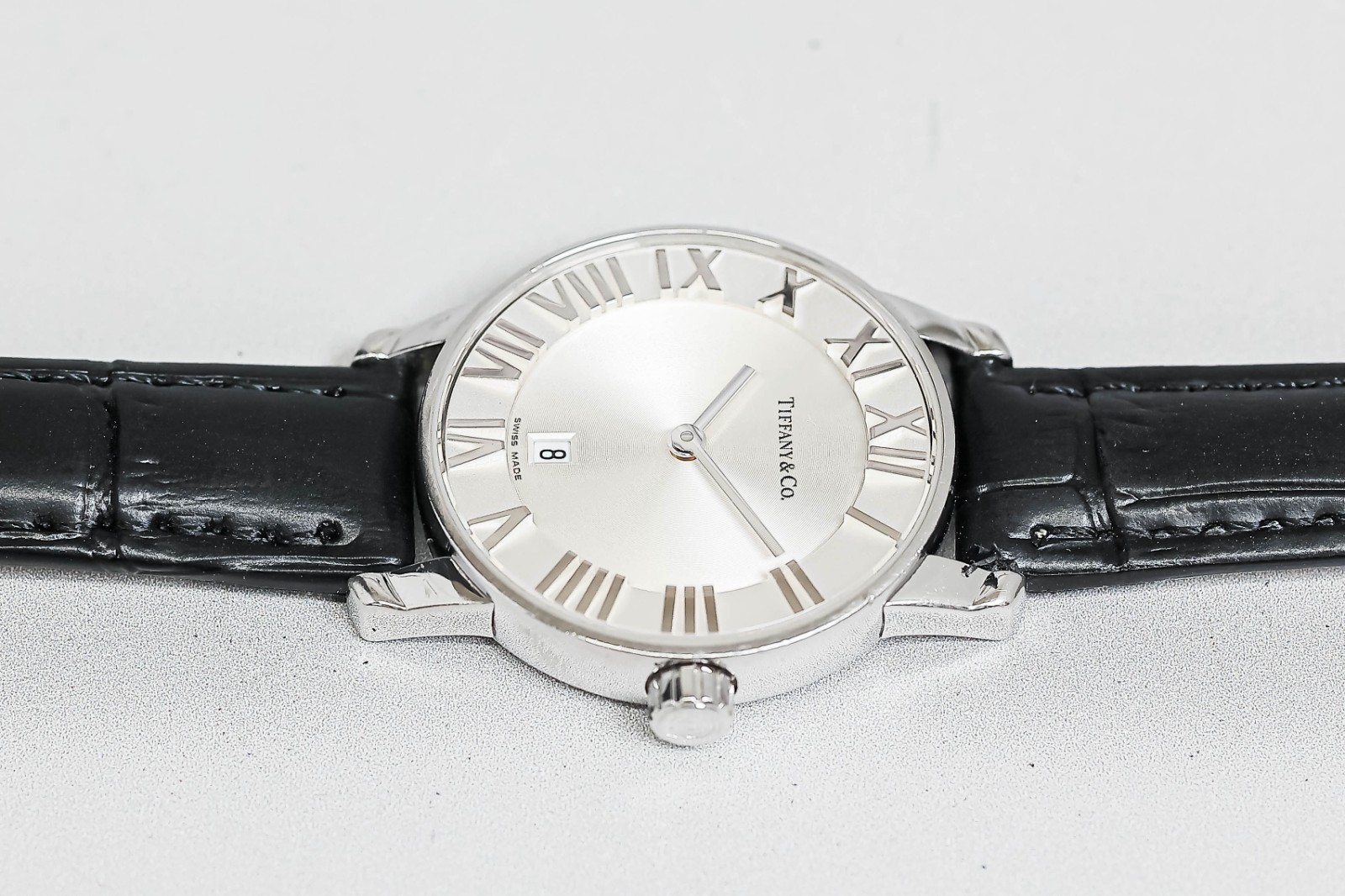 **NEAR MINT** Tiffany & Co. Atlas Dome Z1830 Quartz Date Roman 29mm Unisex Watch