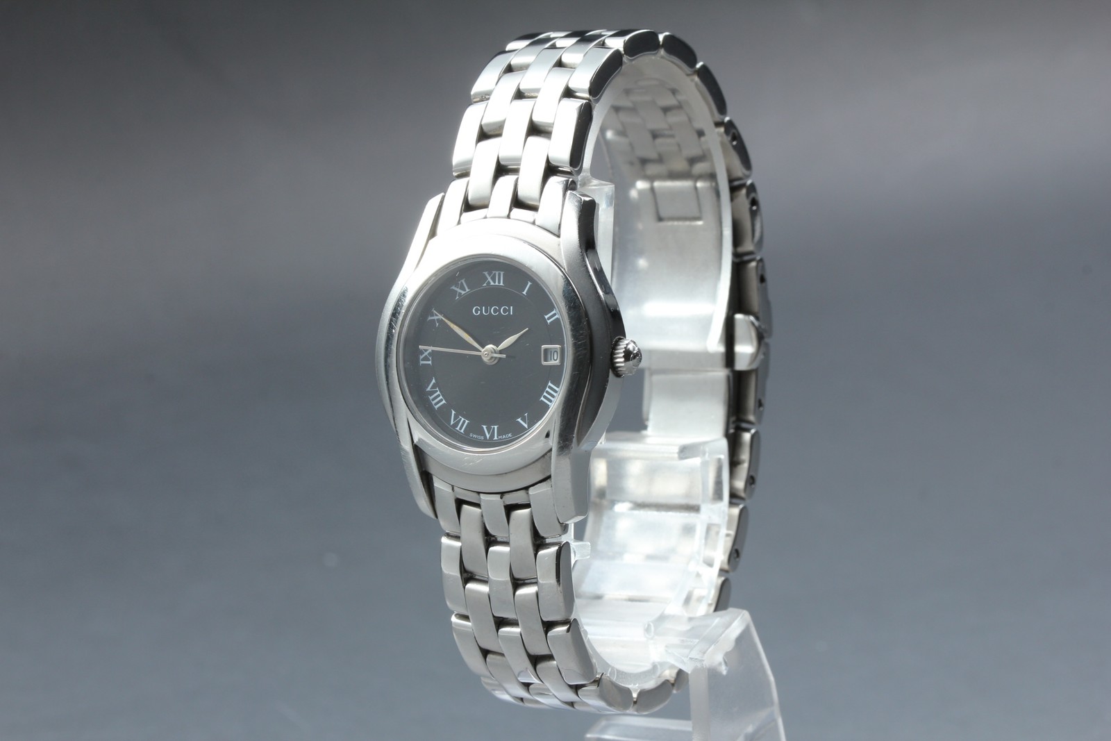 [Near MINT] Gucci 5500L Black Roman Dial Date Quartz 27mm Women Watch Swiss Made