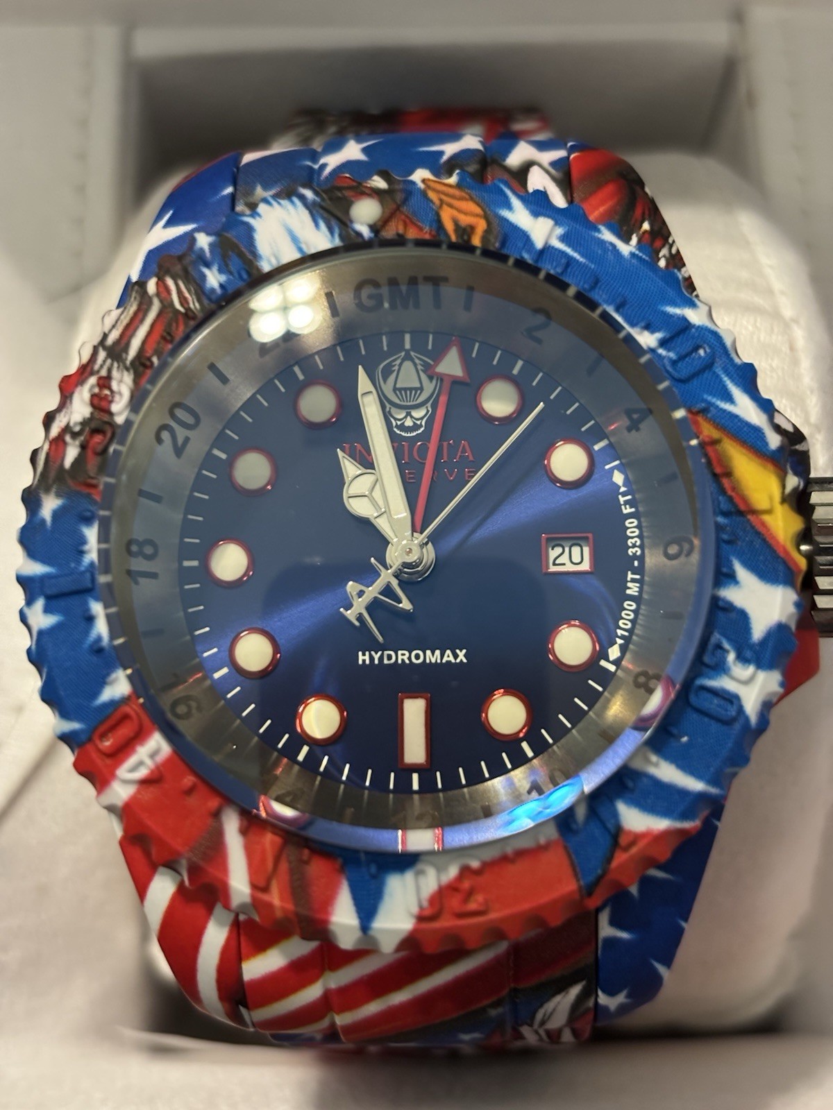 Invicta Men’s Reserve Pro Diver Hydromax SS Watch Model 34650