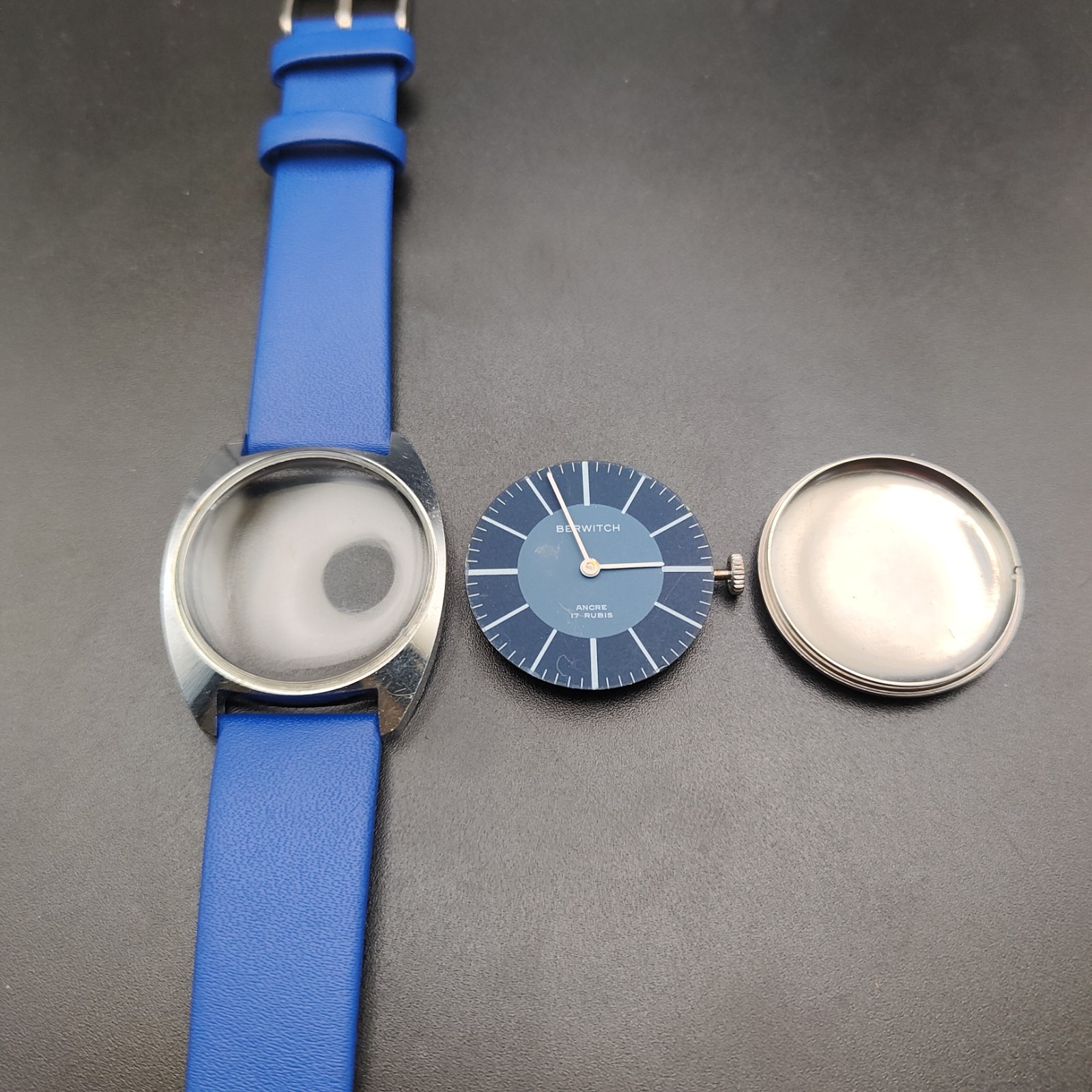 Berwitch Vintage Watch – Blue Dial – Durantea 233 – New Strap