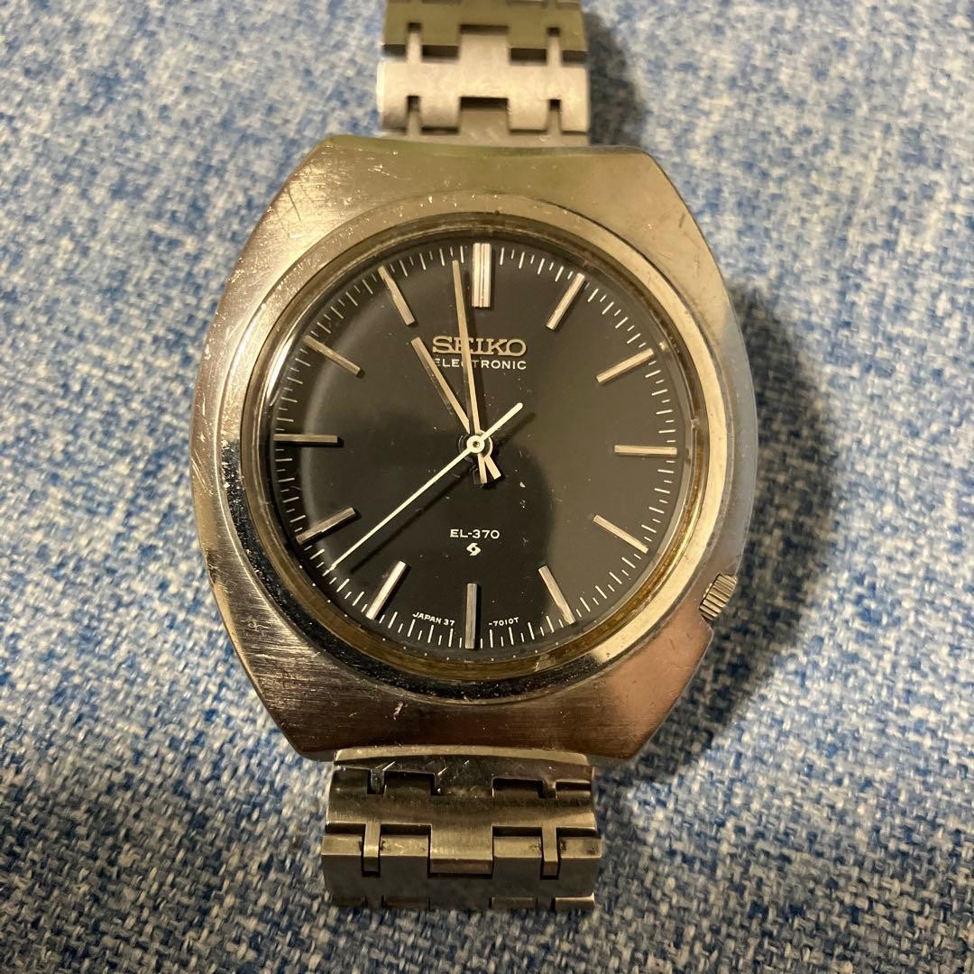 Rare SEIKO EL-370 Black Dial, Electromagnetic Balance Wheel, 1971