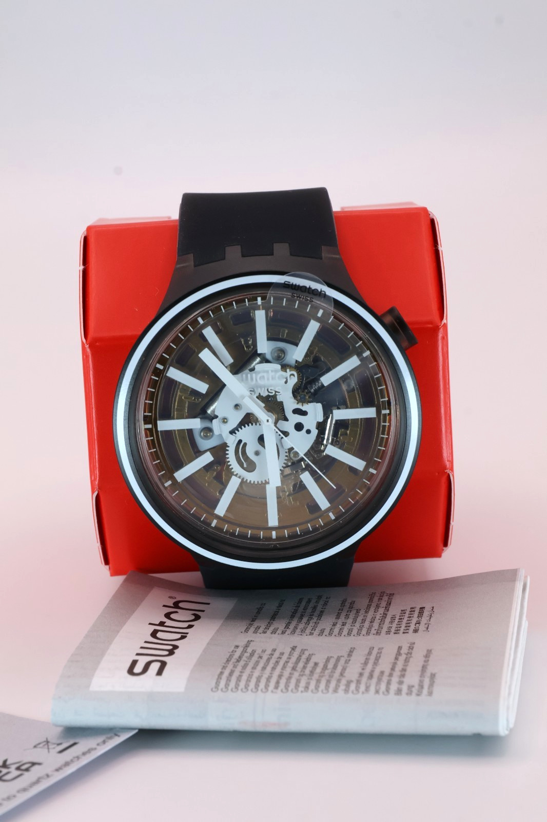 NEw Swiss Swatch Big Bold SO27B114 Light Taste Quartz Black White Watch 47MM