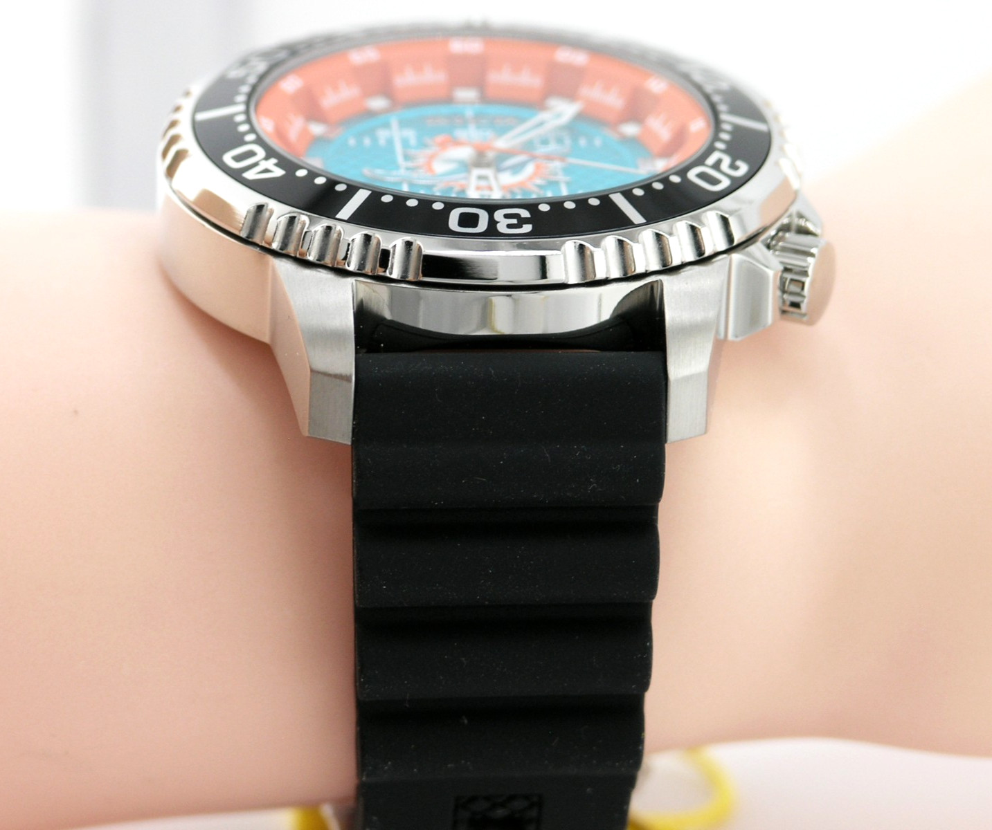 NEW INVICTA 48102 NFL MIAMI DOLPHINS STEEL SILICONE SPORTS WATCH QUARTZ 48MM C