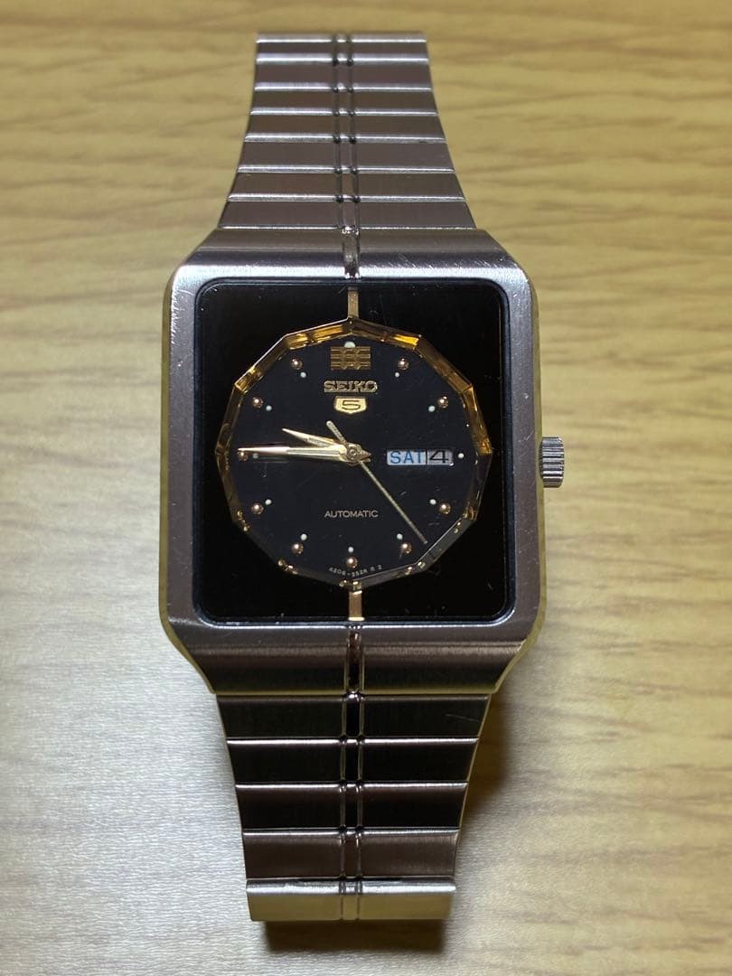 SEIKO 5 Automatic Wristwatch 4206-5700 Rare