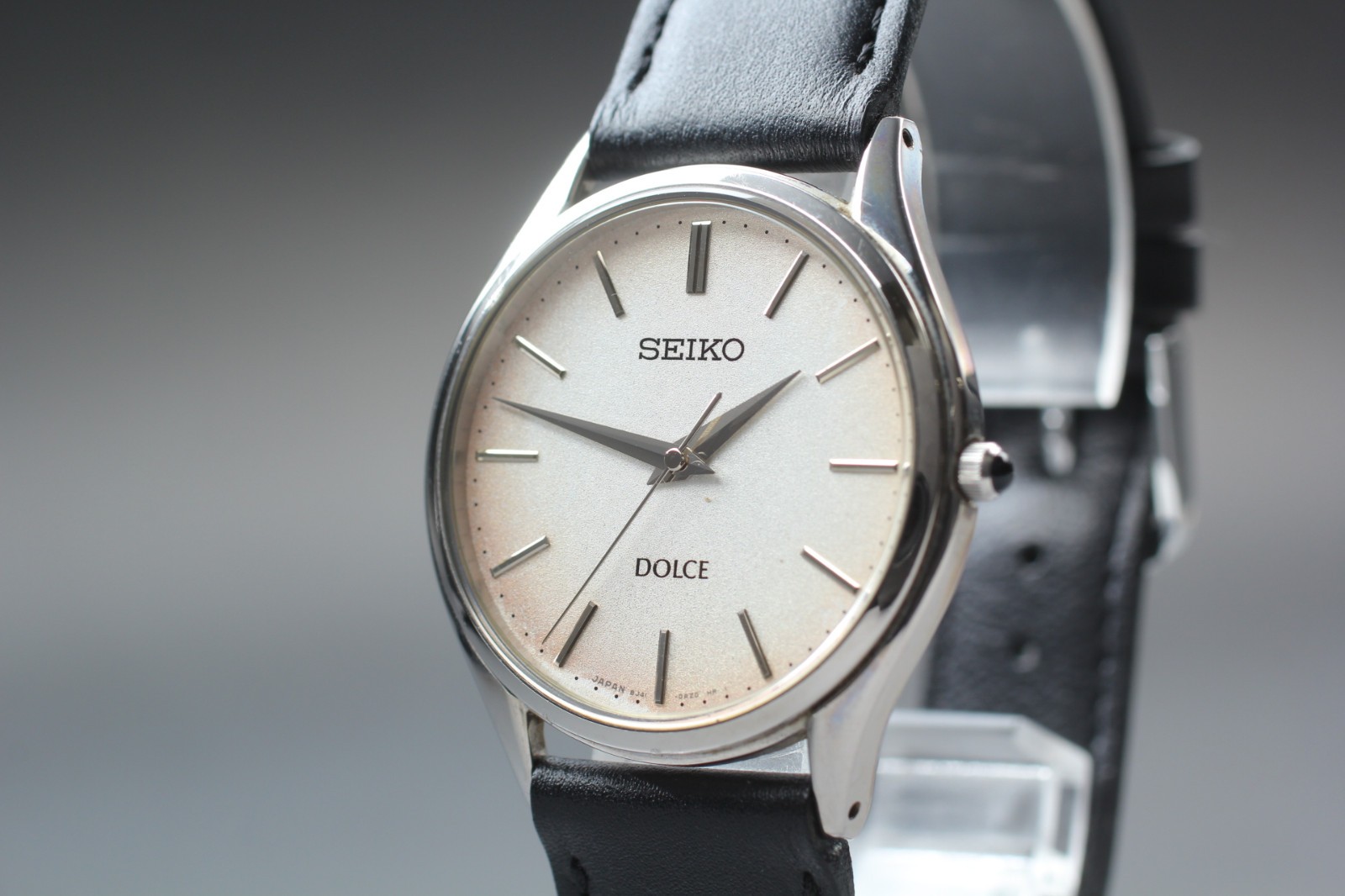 Vintage 1994 [Near Mint] SEIKO Dolce 8J41-0AJ1 White dial Quartz Men’s Watch JPN