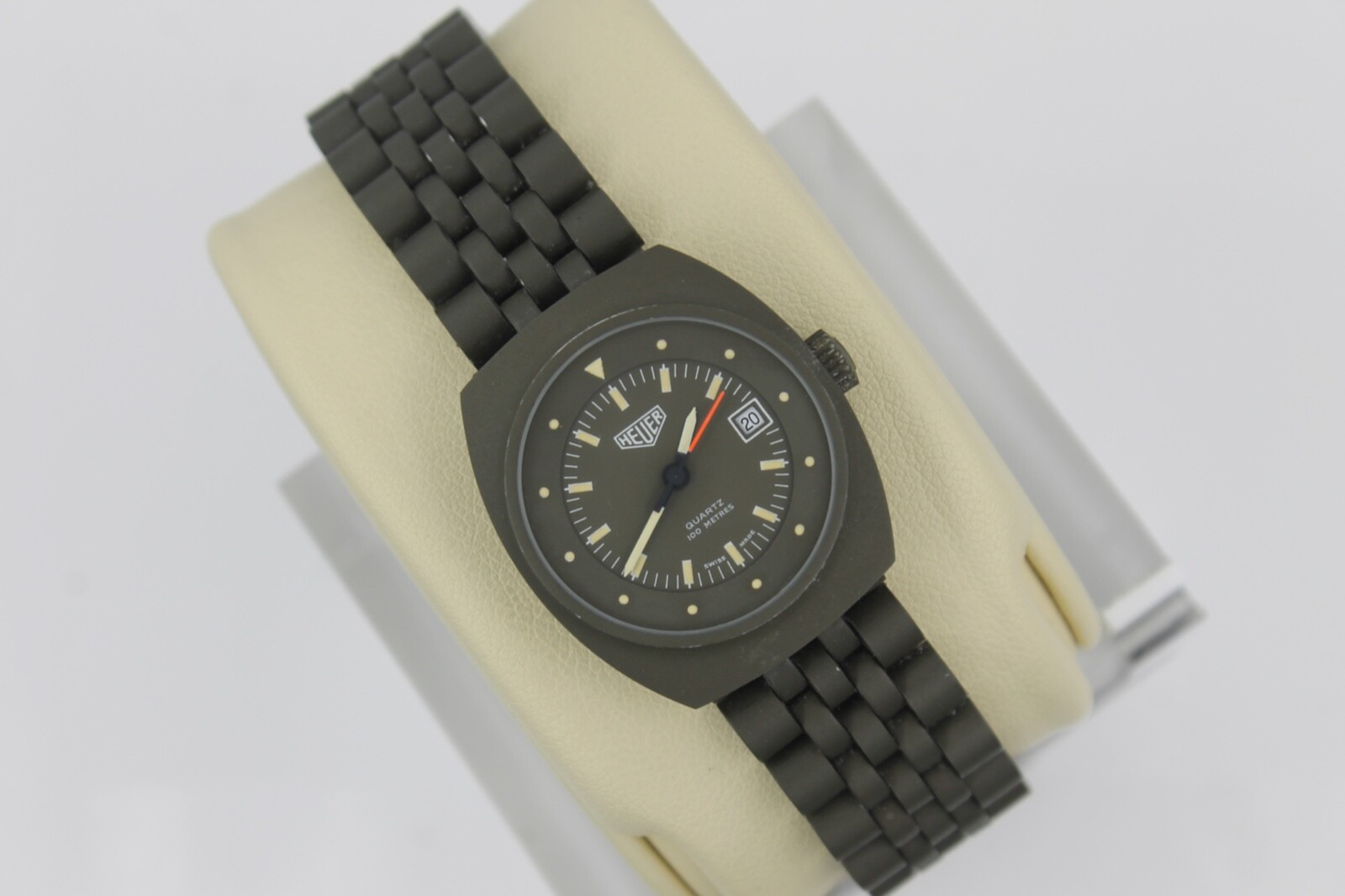 Pre TAG Heuer 981.058 Women’s Military Green PVD Quartz Dive Watch Olive 1984