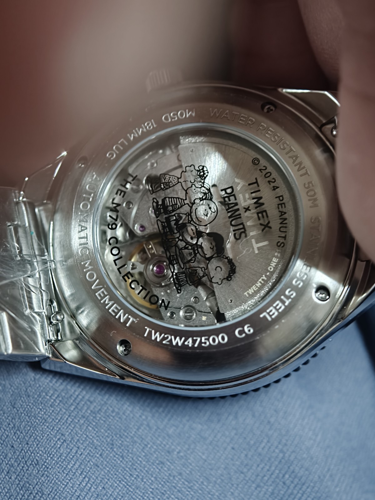 Timex M79 Automatic x Peanuts “Snoopy Edition” (Ref. TW2W47500) — Full Set