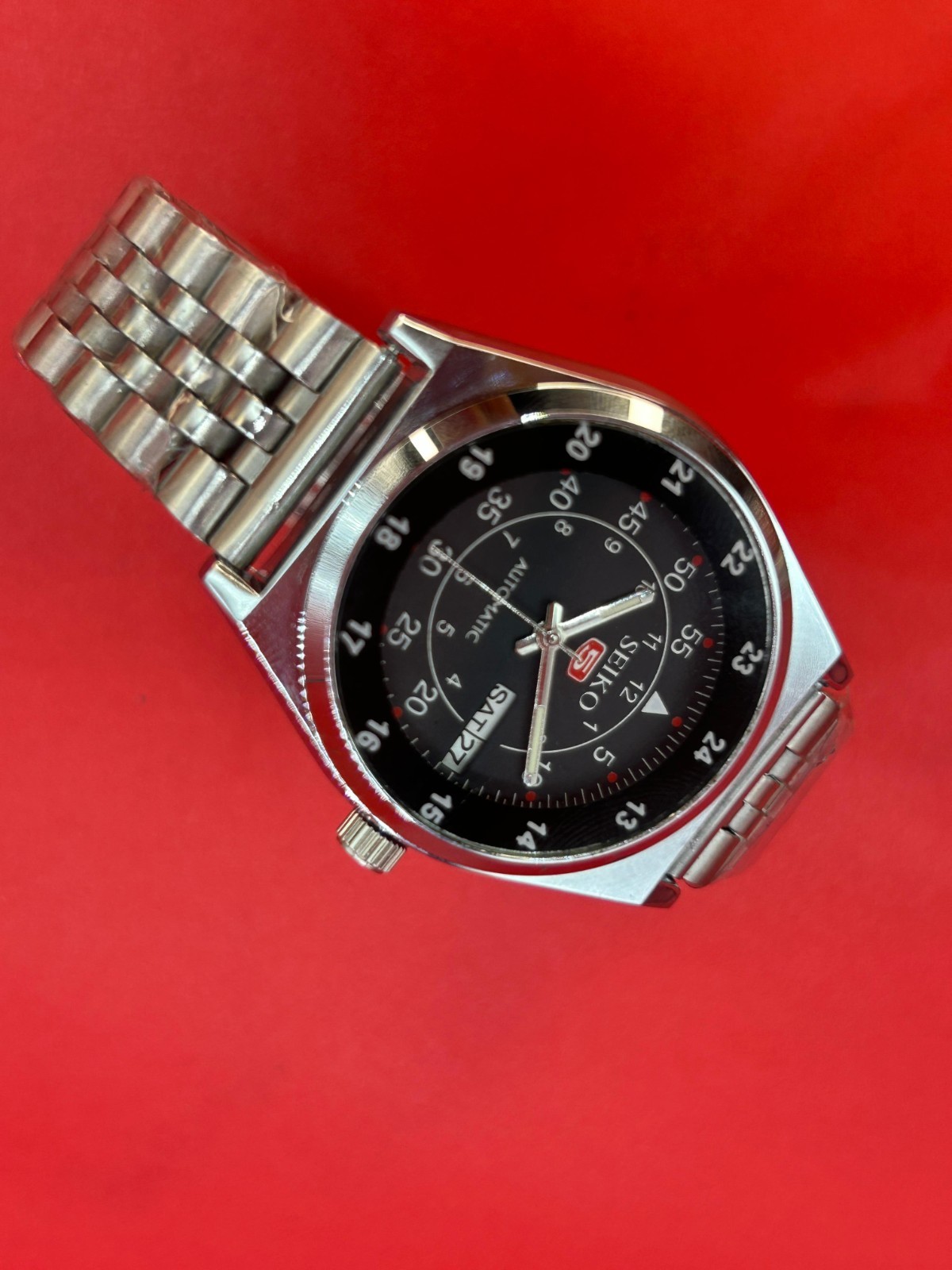 Automatic Seiko Refurbished Black Dial Day / Date Men’s Wrist Watch Japanese