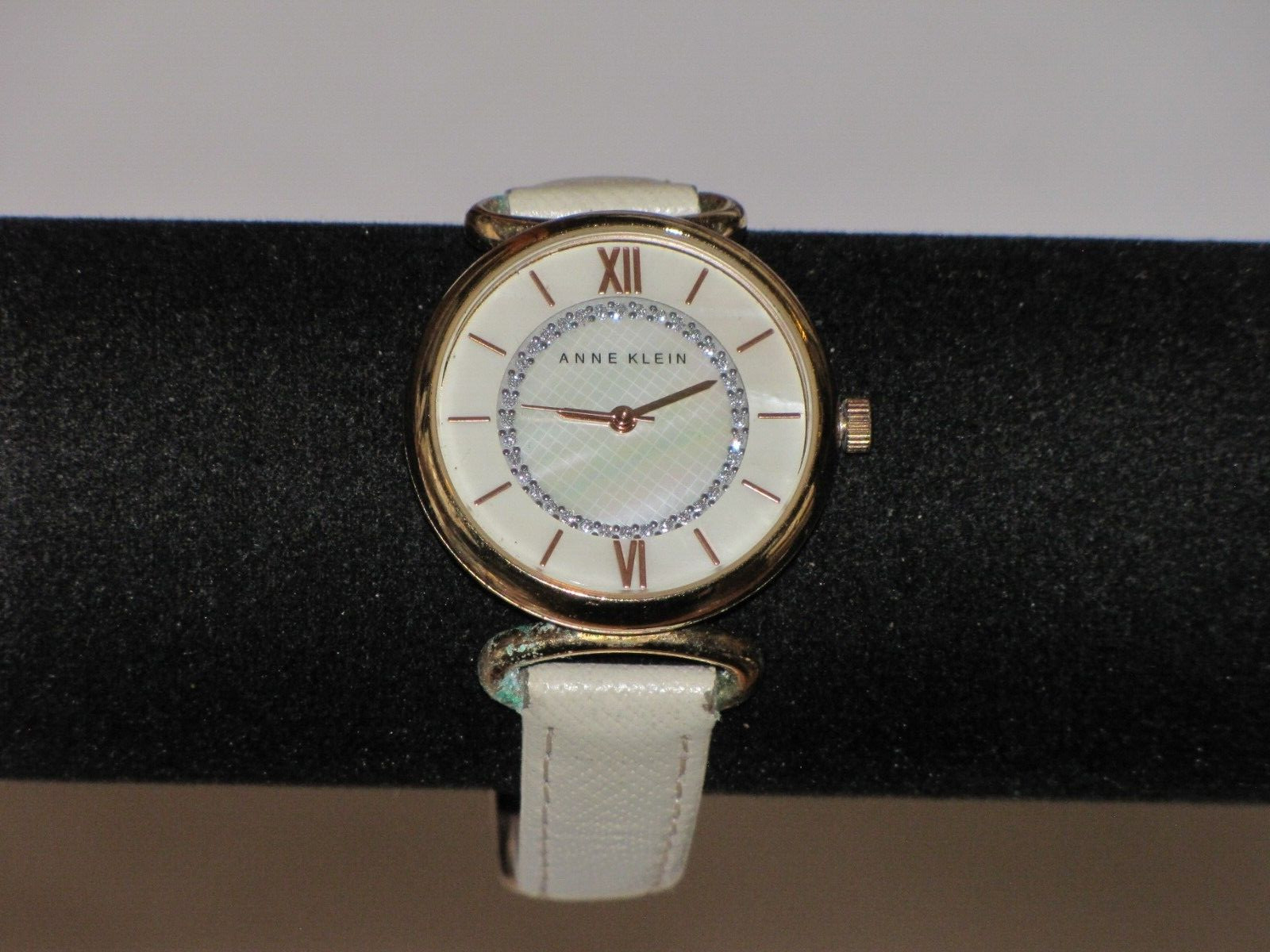 Anne Klein Ak12192 Y121E Watch Gold Plated Womens Pearl Face Genuine Leather