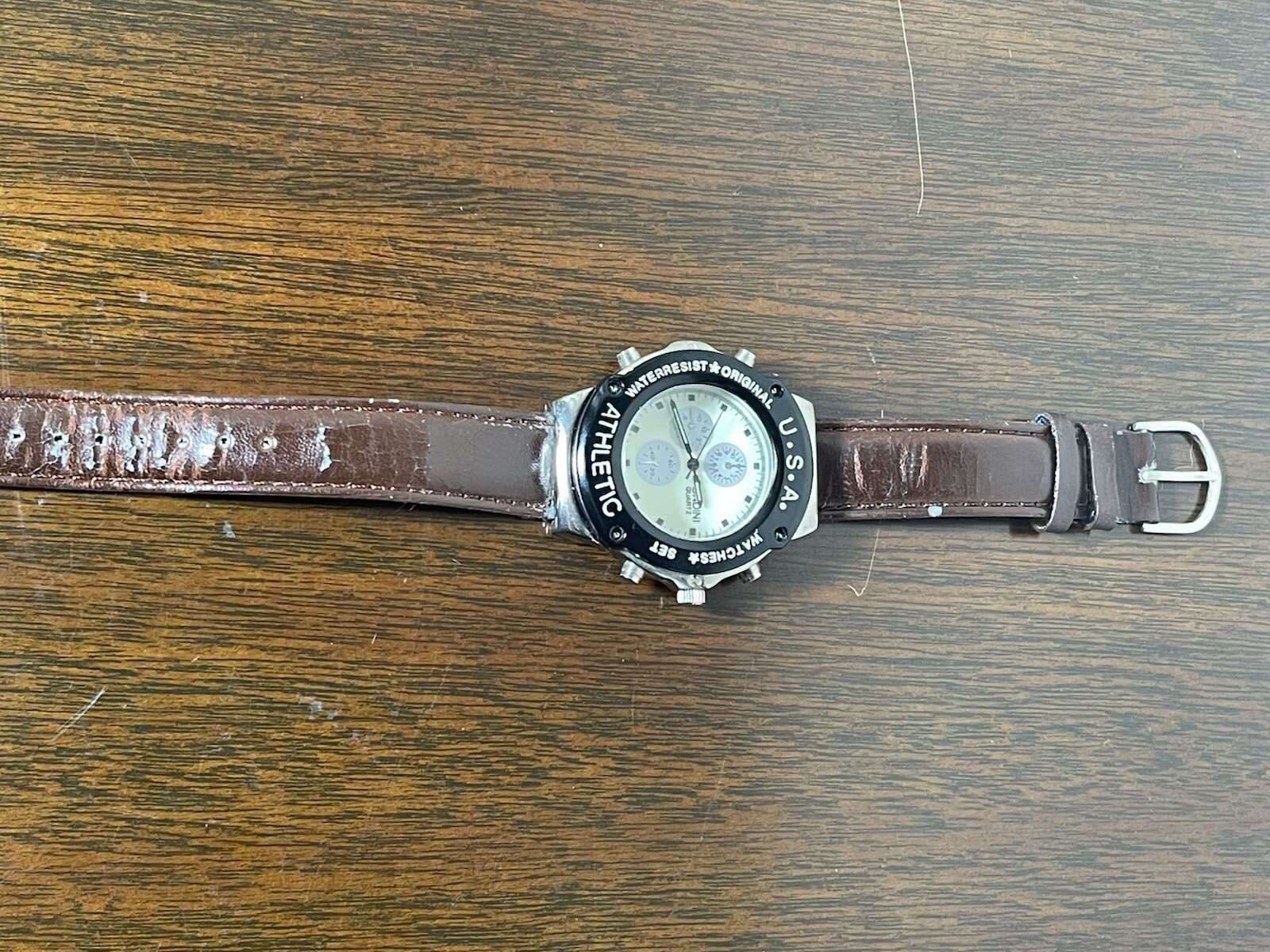 Fondini Two Tone Quartz Analog Men’s Fashion Watch New Battery Works