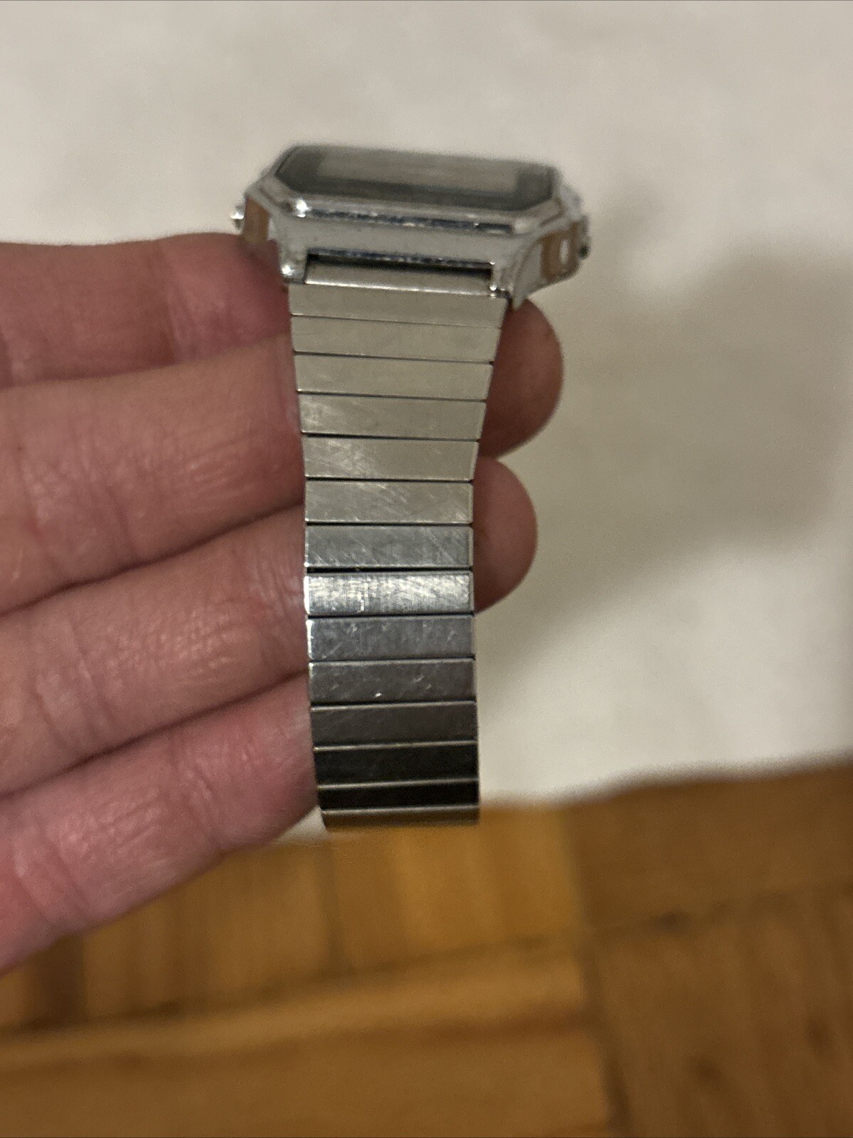 VTG Men’s Timex Indiglo Digital Silver Tone Watch (555 R5) UNTESTED READ DESC