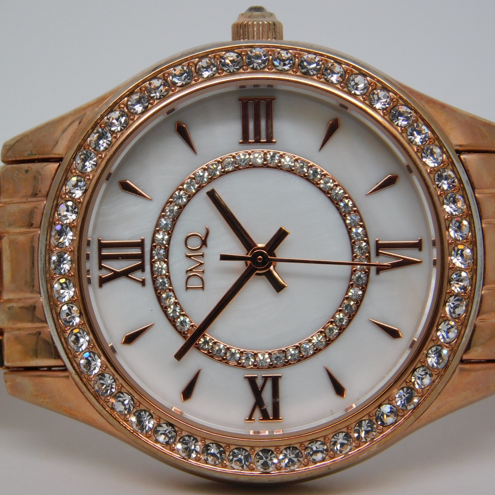 DMQ CZ Mother-of-Pearl Dial Quartz Analog Women’s Watch Sz. 6 1/4″ New Battery