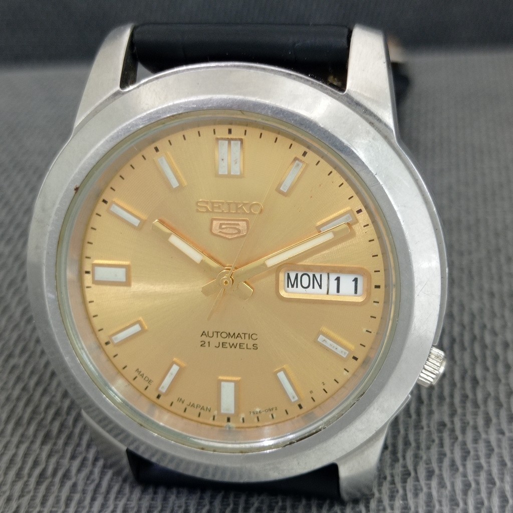 VINTAGE SEIKO 5 AUTOMATIC 7S26B JAPAN MENS TRANSPARENT BACK WATCH a2568-U