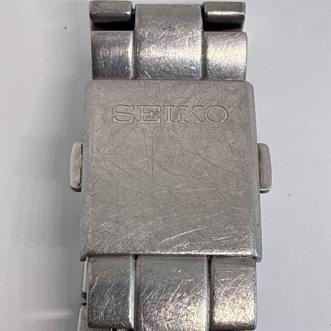 SEIKO V158-0AB0 Men Solar Silver Day Date Wristwatch Japan