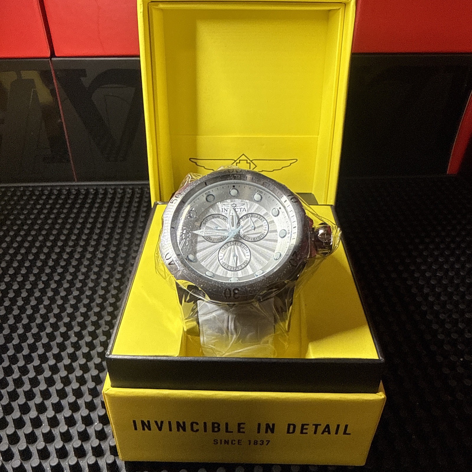 Invicta Venom Arctic Glacier Men’s 54mm Genuine Leather Quartz Watch 49173