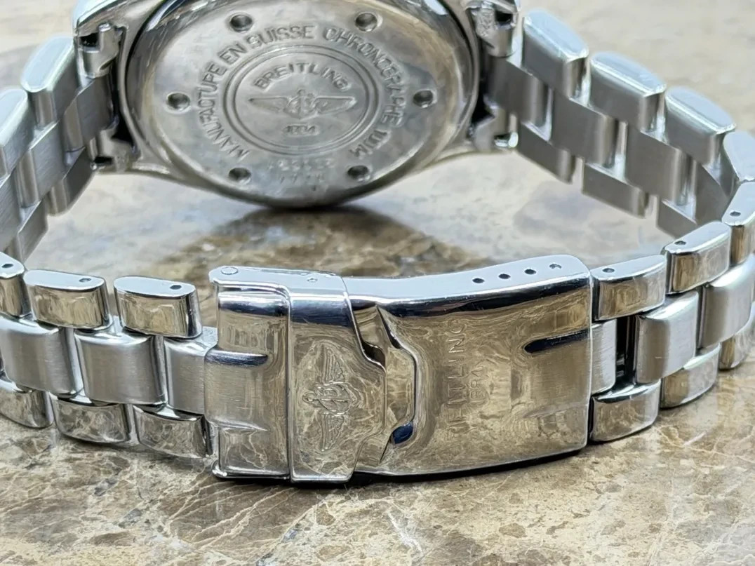 Breitling Chrono Colt Quartz 38mm Black / Silver Dial A53035 Service Box Papers