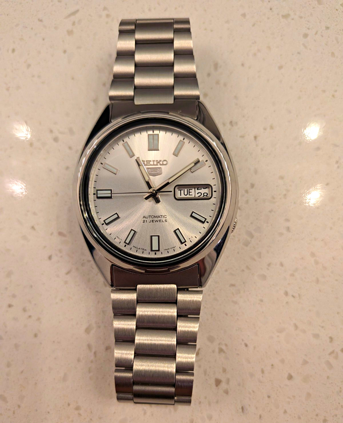 Seiko SNXS73 Men’s Auto 21J Day/Date 37mm SS Silver Dial 30m Box Papers