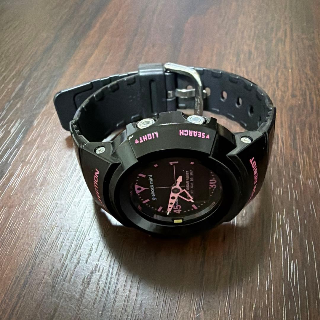 CASIO G-SHOCK mini GMN-50 Black x Pink (Working Condition)