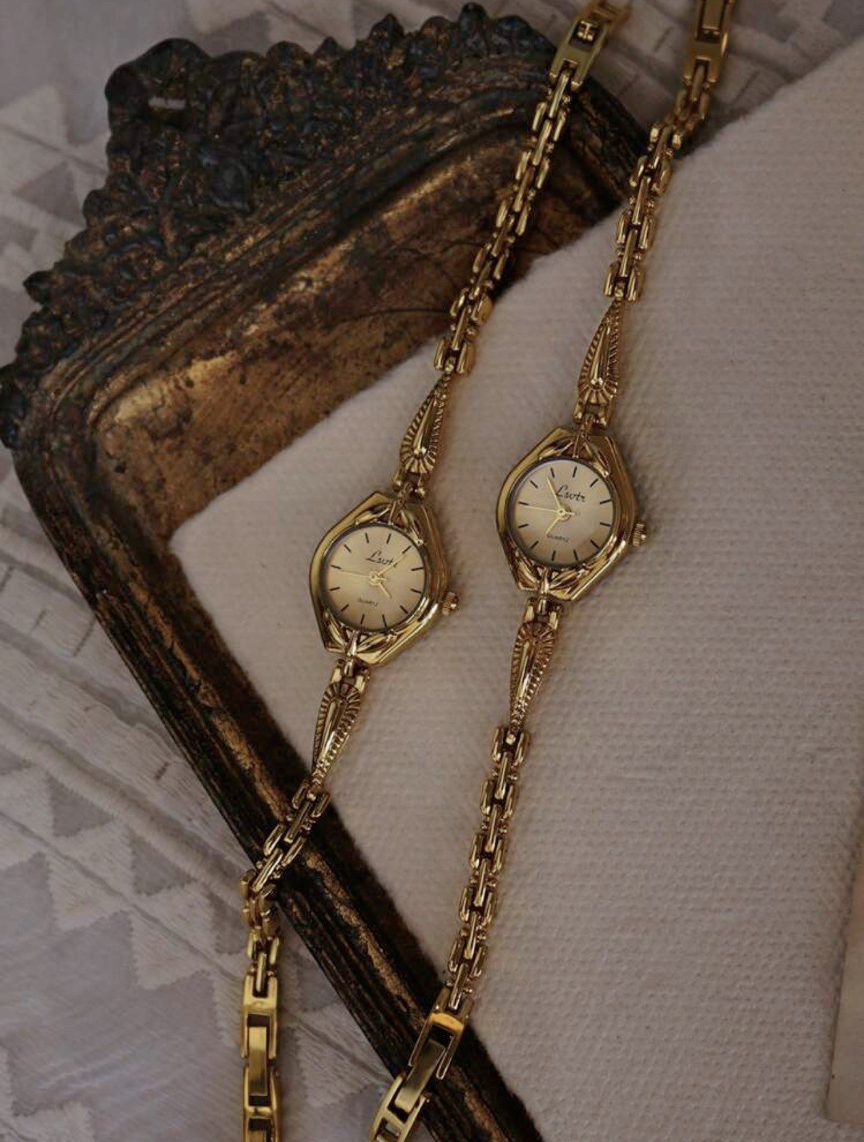 Gold French Vintage Style Unique Dainty Women’s Wrist Watch Trendy NEW