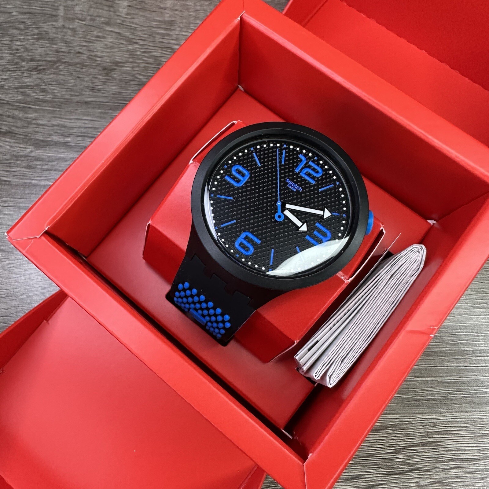 Swatch Big Bold Blue Black And Blue 47mm Wristwatch SO27B101