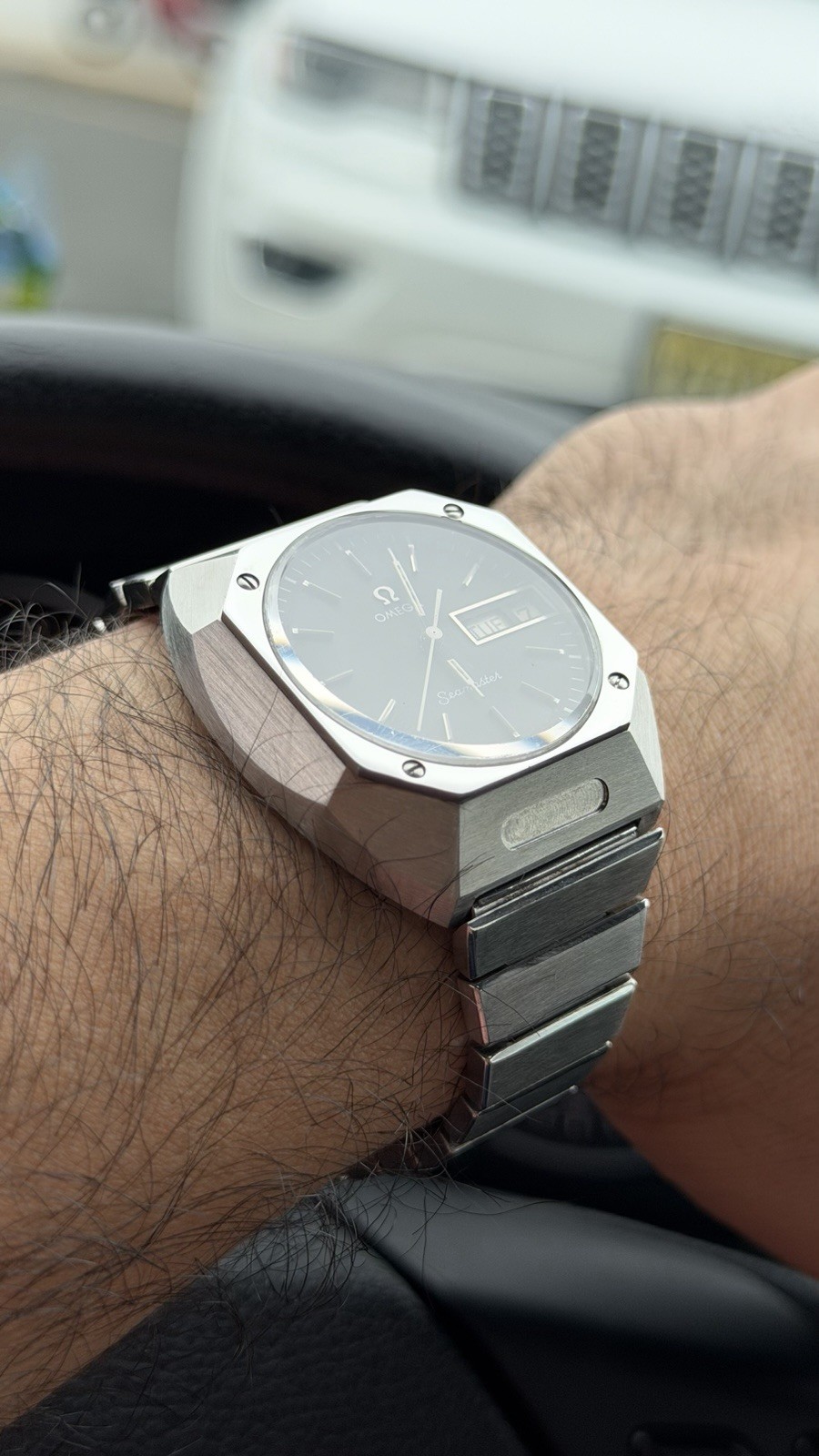 OMEGA Seamaster Mariner 169.0054 Quartz Black Dial Day/Date Octagon