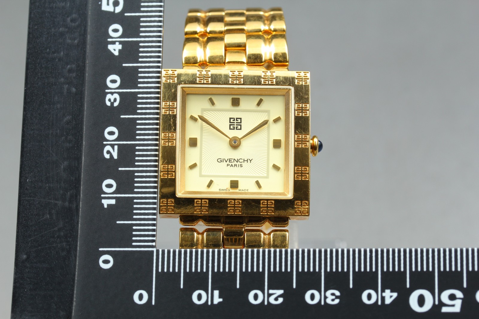[Exc+5] Givenchy 1558692 APSARAS Square Quartz Women’s Watch From JAPAN