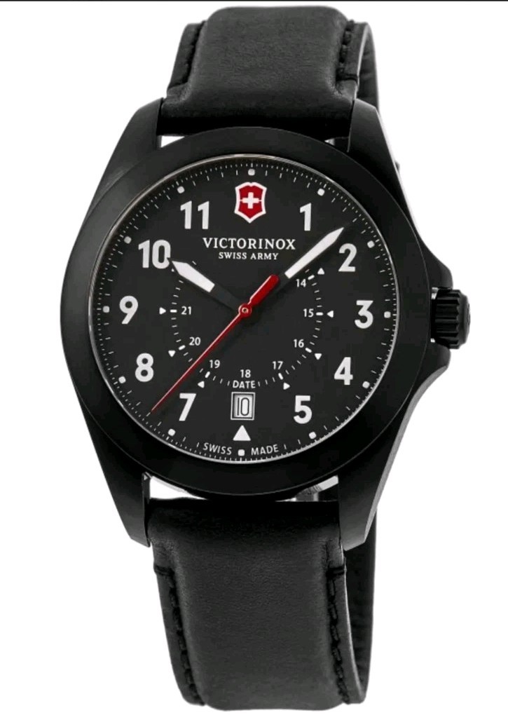 New Victorinox Swiss Army Heritage Quartz Black Dial Leather Strap Men’s Watch