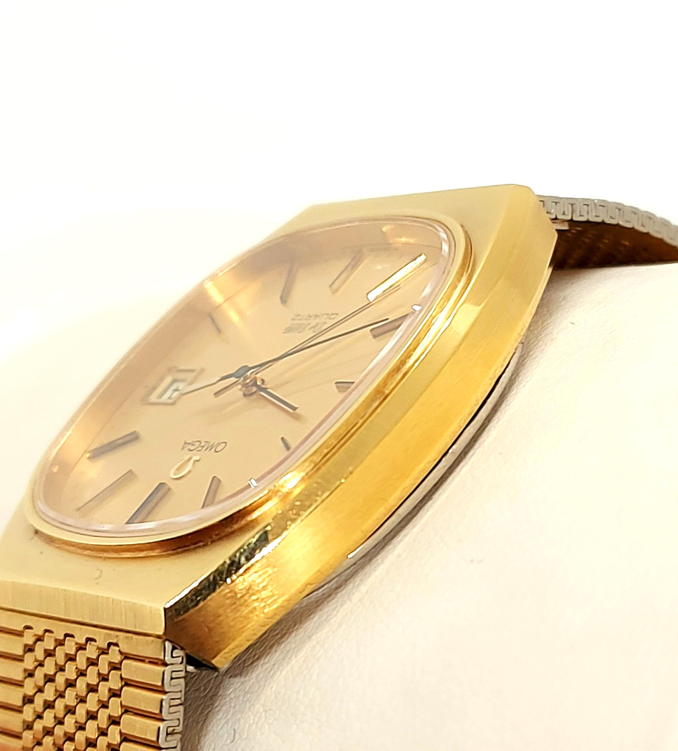 NOS OMEGA De Ville Quartz 1342 Ref.192.0035 Gold Capped Date Vintage Men’s Watch