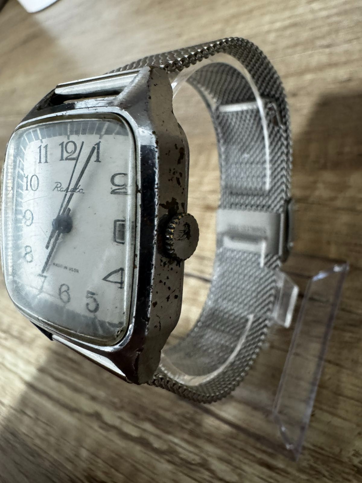 Vintage Raketa TV Case Manual Wind Watch USSR Soviet Mechanical 2614.H – RUNNING