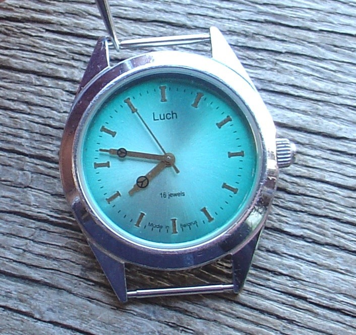 RARE SOVIET RUSSIAN VINTAGE LUCH MENS WATCH m.2609 BY SERVISED