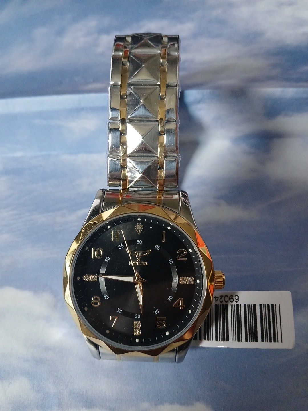 Invicta Specialty I Man’s Watch, Model 69024
