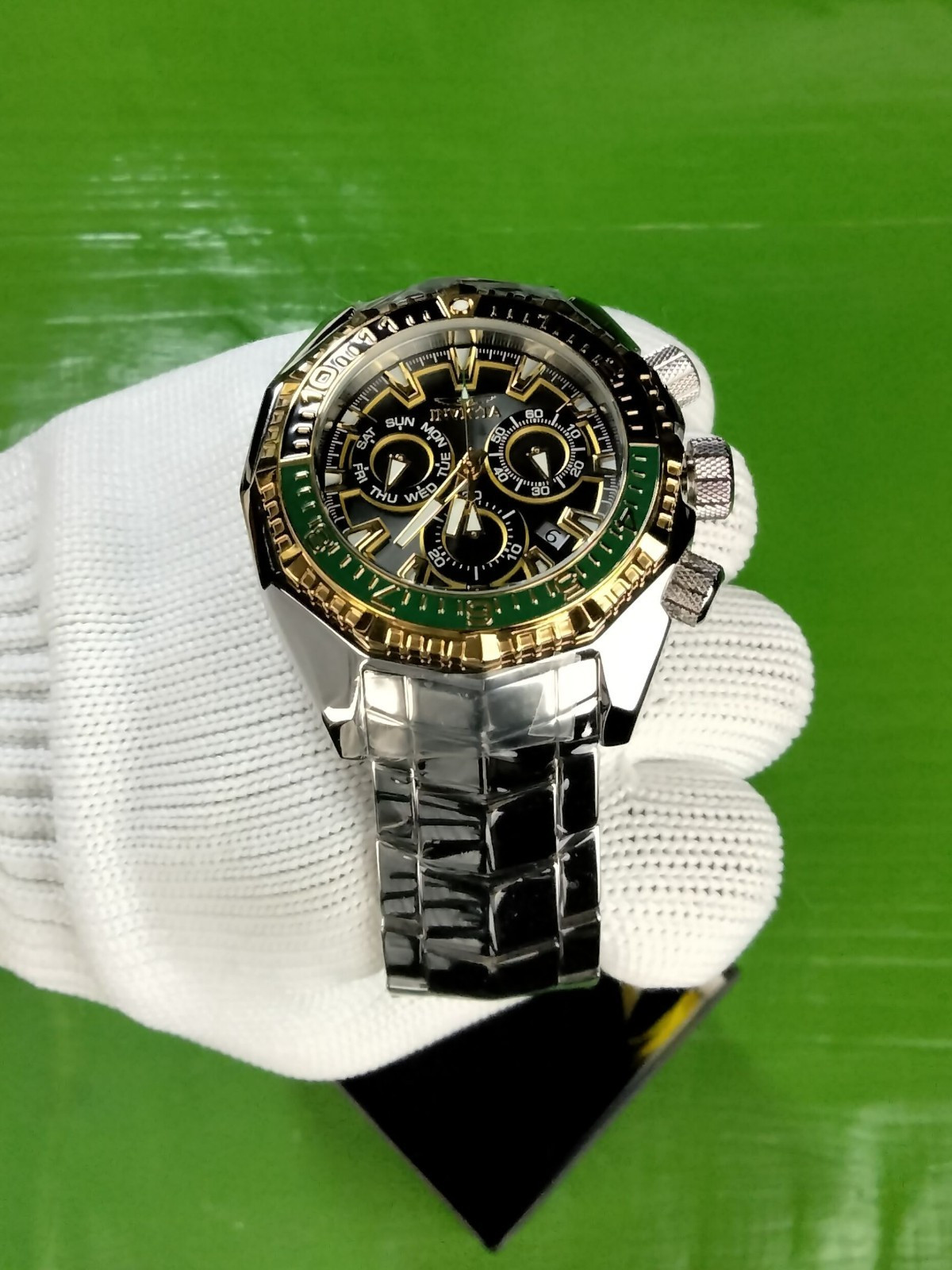 Invicta Akula 49636 Men’s 55 mm Chronograph Watch Green Black Gold Steel 200 M
