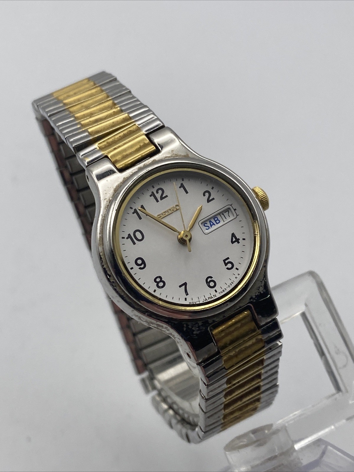 Seiko Watch Women 24mm White Dial Two Tone Daydate Round 7n83-0131 New Battery