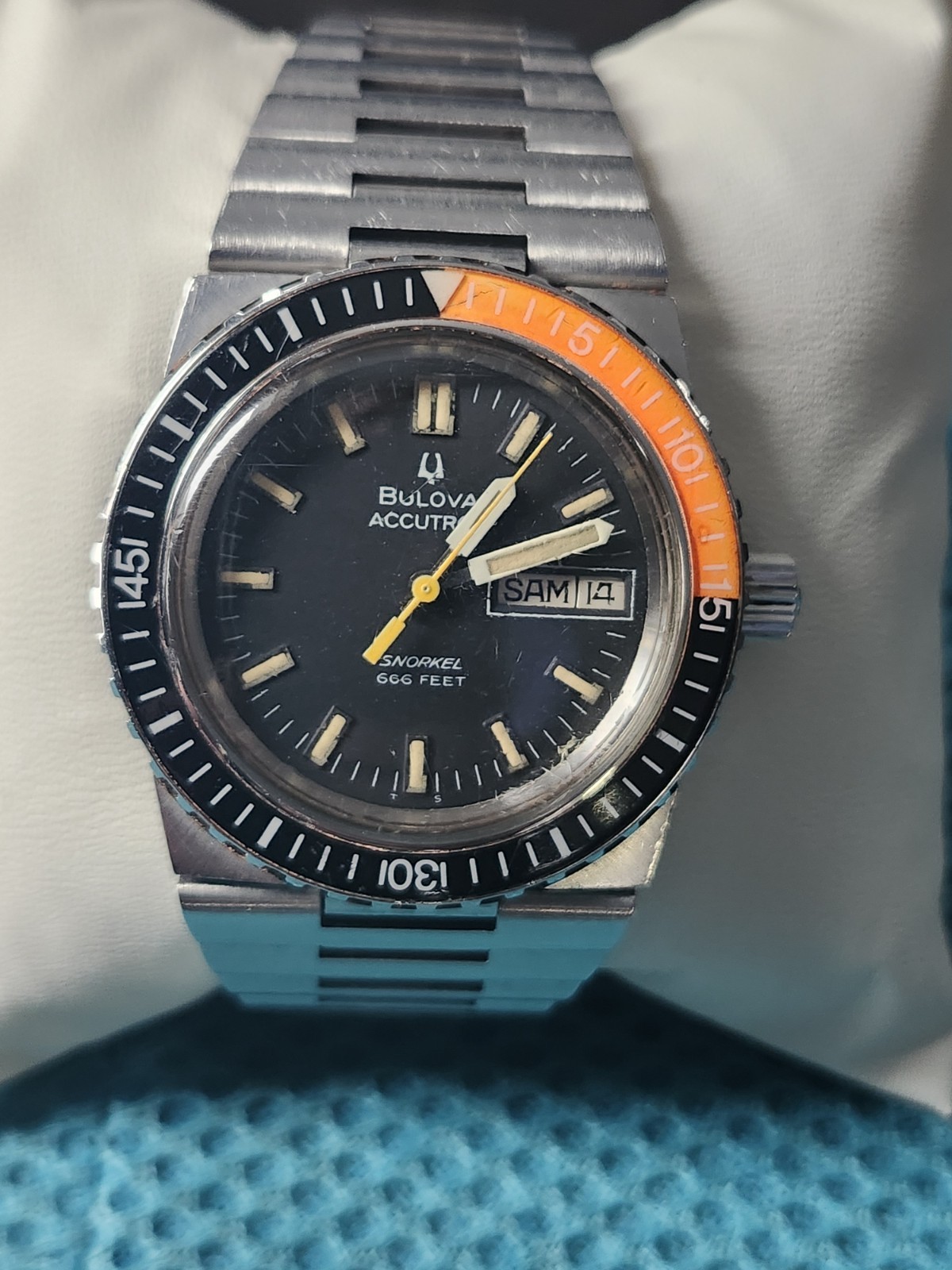 1974 Bulova Accutron Snorkel 666 FT Diver N4 – Cal. 218 – Orange Bezel Original