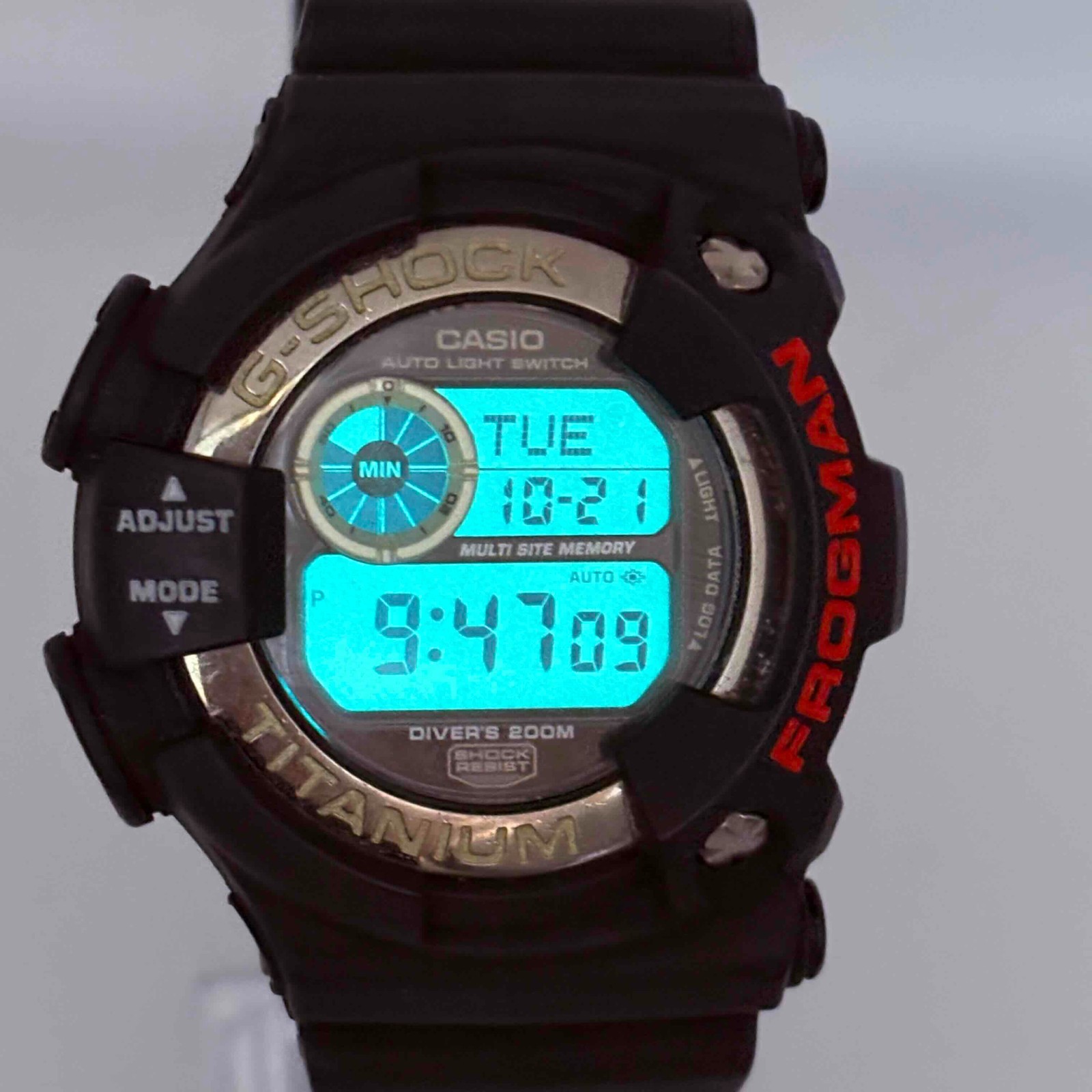 CASIO G-SHOCK FROGMAN DW-9900 Quartz Digital Loop Broken 44.1mm