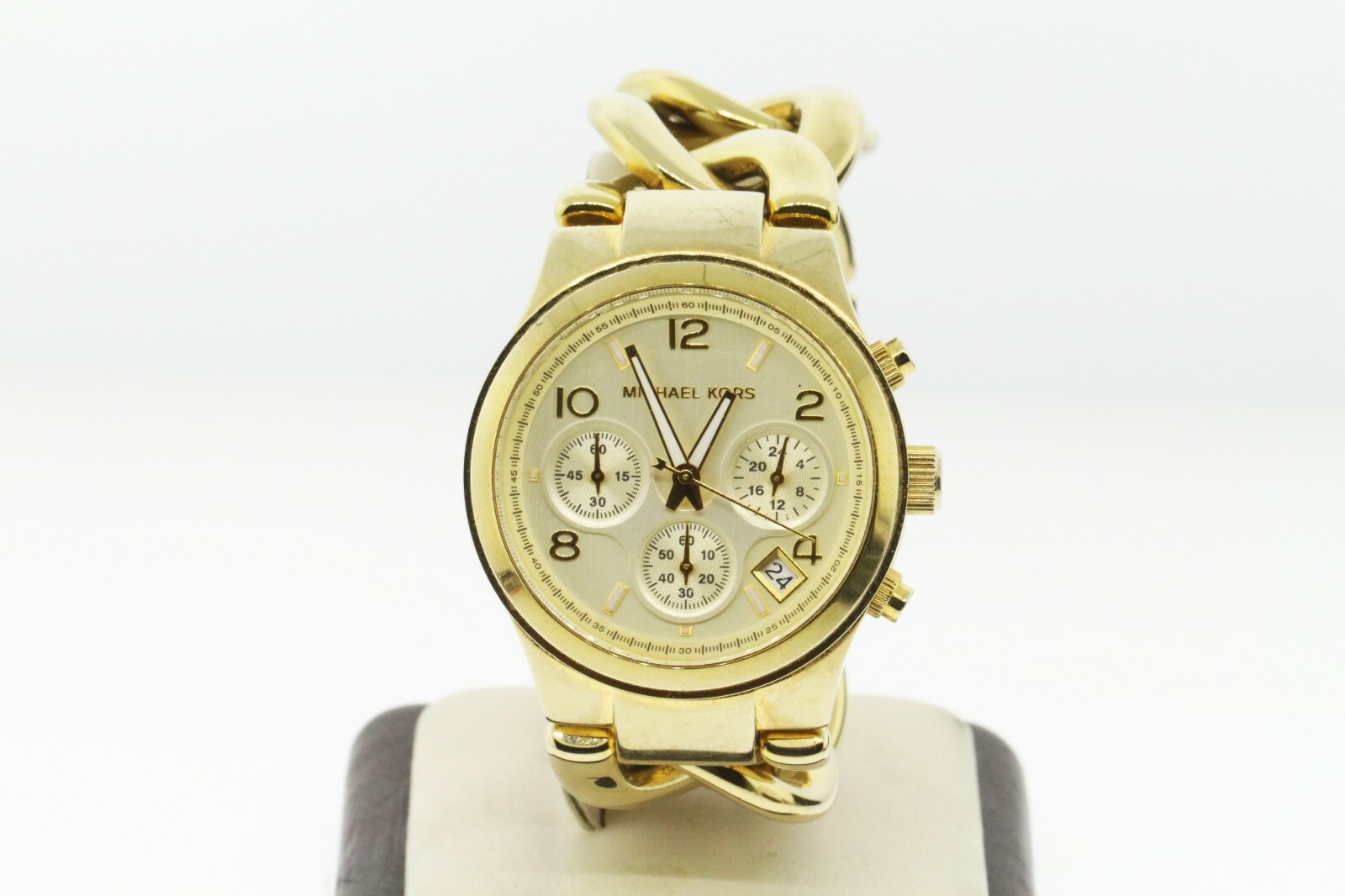 Michael Kors MK3131 Women’s Runway Wrist Watch – Gold