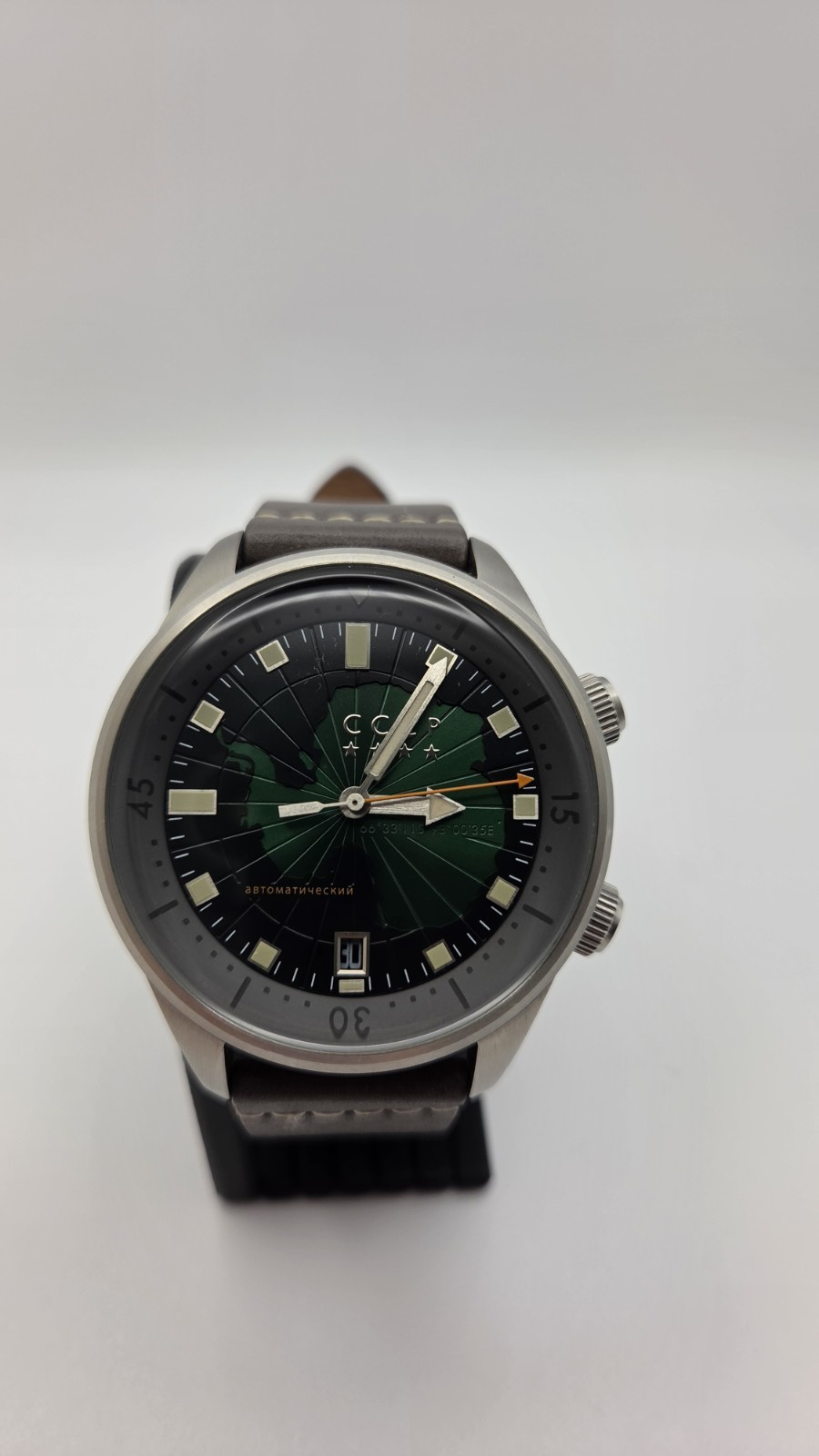 CCCP Mirny Automatic Watch Soviet-Inspired Green Dial Leather Strap