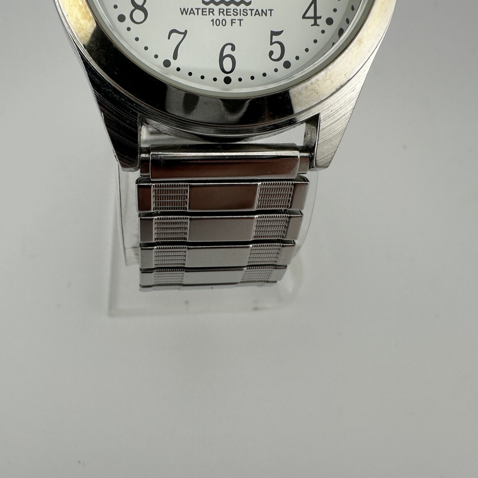 Mens Stainless Steel Watch 36mm Day Date Easy Read 6.7″ Stretch Band New Battery