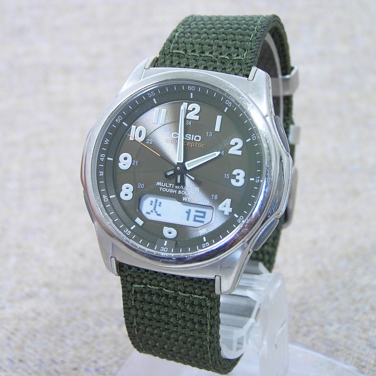 Retro CASIO WAVE CEPTOR WVA-M630 Tough Solar Watch Japan Green Radio Control