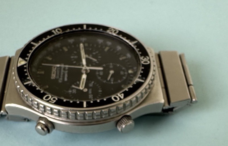 Seiko 1980’s 7A28-7049 Quartz Chronograph Sports 100 15 Jewel Watch(Read descrip