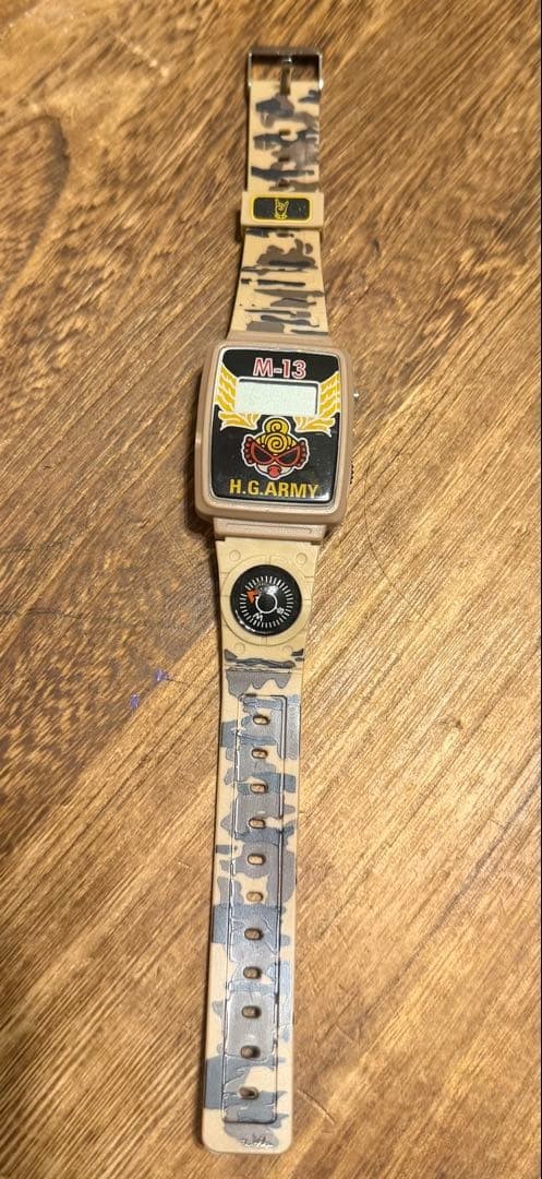 Hysteric Mini Radio Watch Camouflage Compass Needle