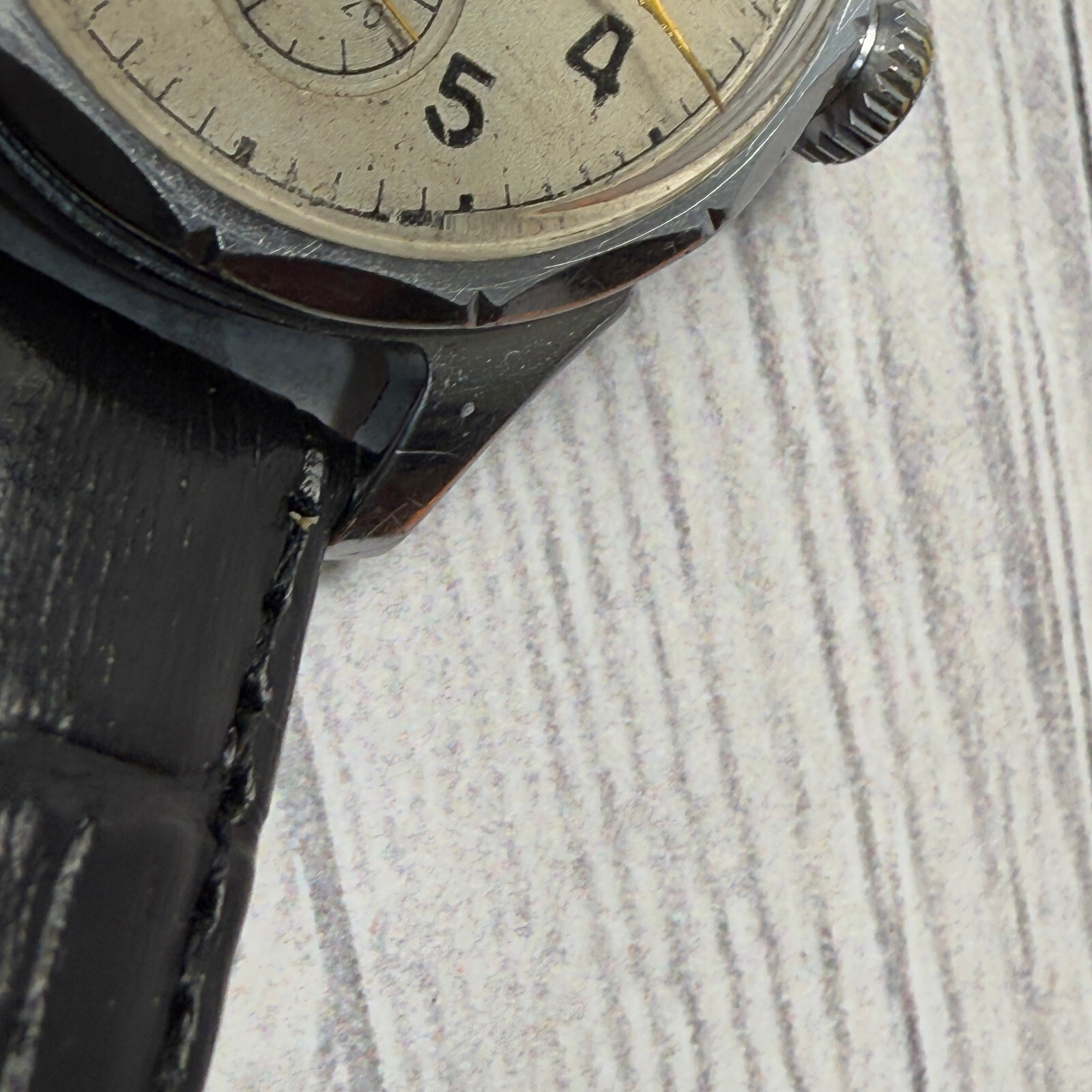 Vintage Pobeda Soviet Mens Mechanical Wrist watch USSR