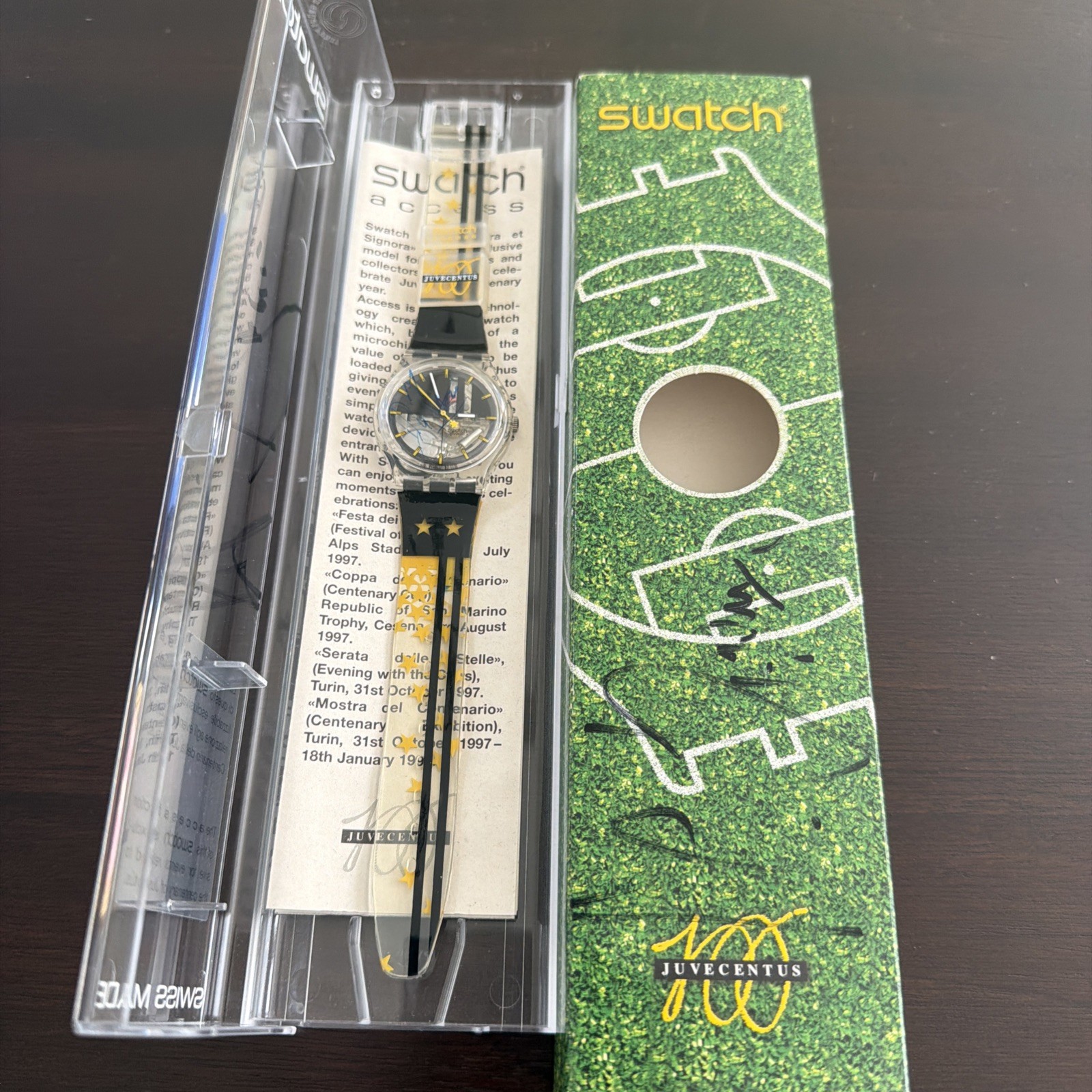 New Swatch Juventus 100th Anniversary SKZ106 Ora Et Signora SIGNED by 4+ Players