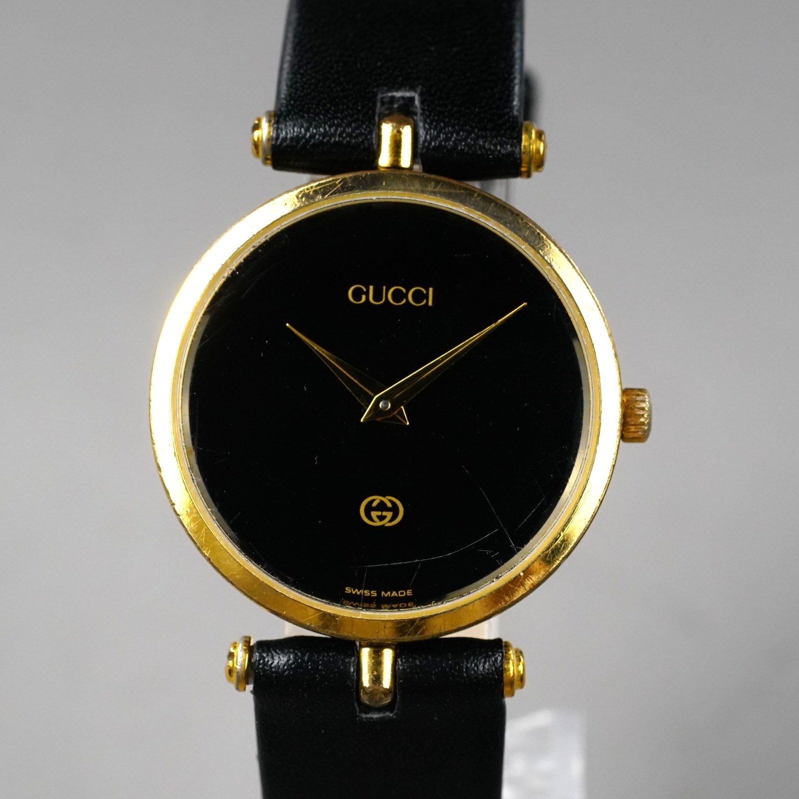 GUCCI Vintage Men’s Watch 2000M Gold 30mm New Battery New Leather Band