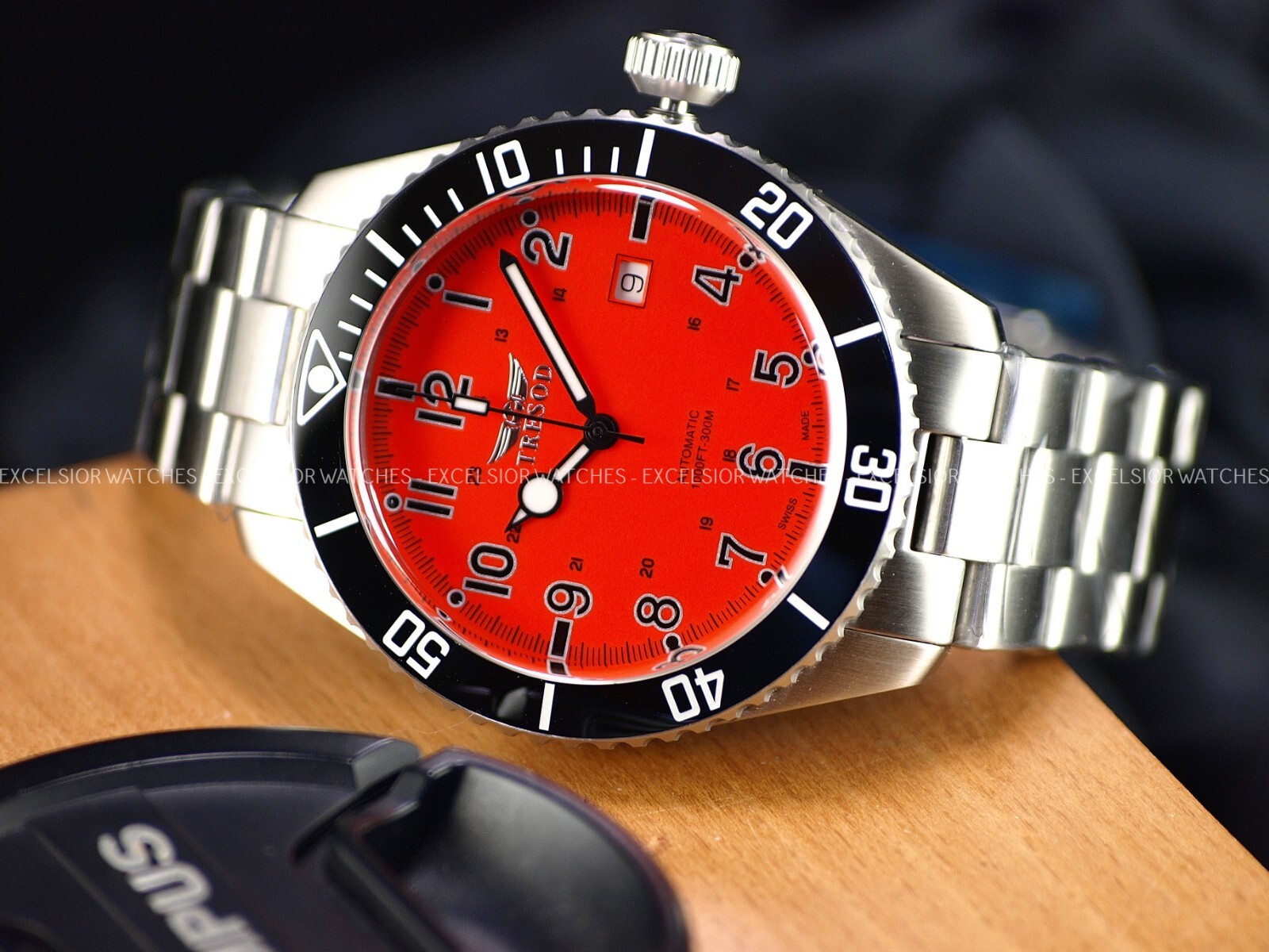 Tresod Men Ocean Master Swiss Made SW200 Automatic Lume Dial Ceramic Bezel Watch