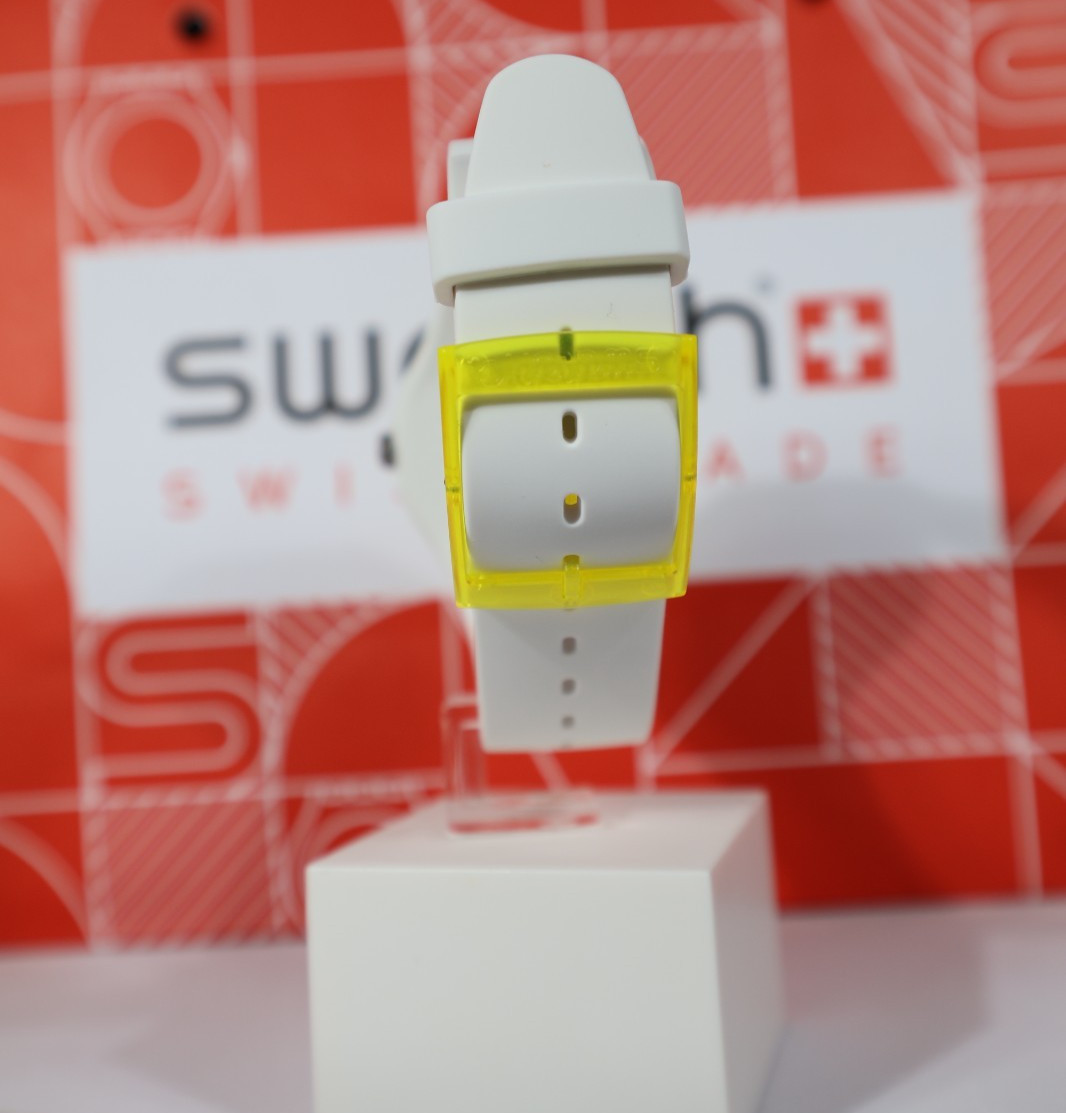 New Limited Swiss Swatch LEMONEON Neon Yellow Dial Unisex Watch SUOW165 41MM Rar