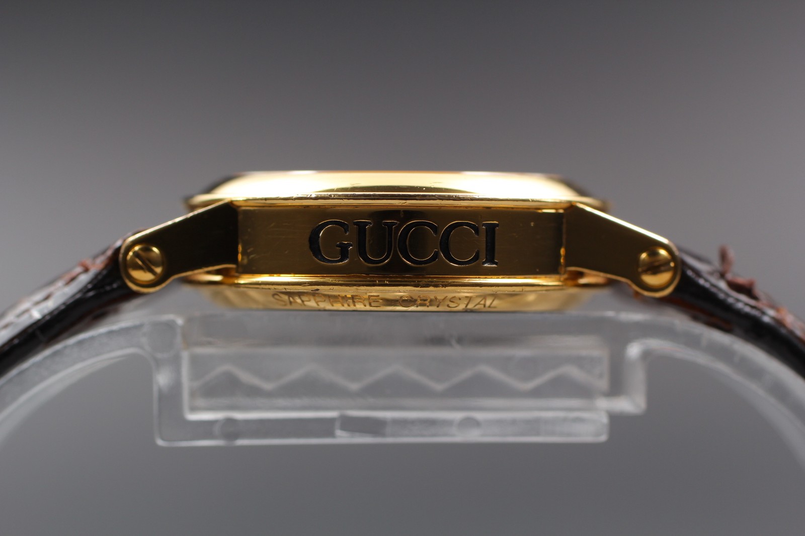 *Near MINT* Vintage GUCCI 7200L Gold White Dial 26mm Quartz Ladies Watch JAPAN